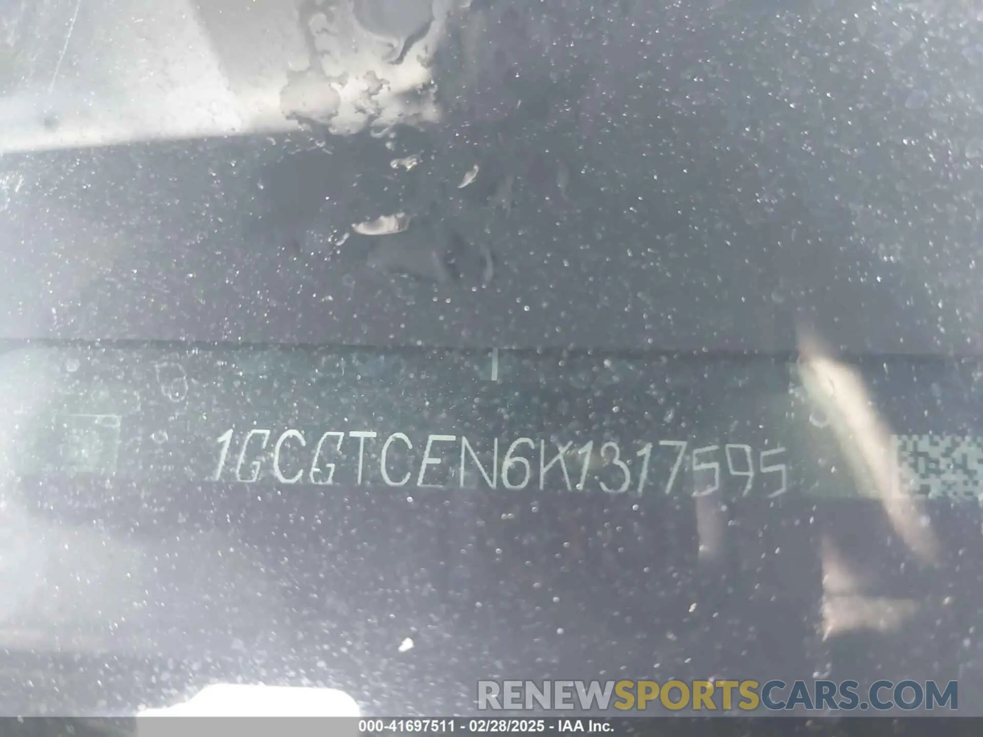 9 Photograph of a damaged car 1GCGTCEN6K1317595 CHEVROLET COLORADO 2019