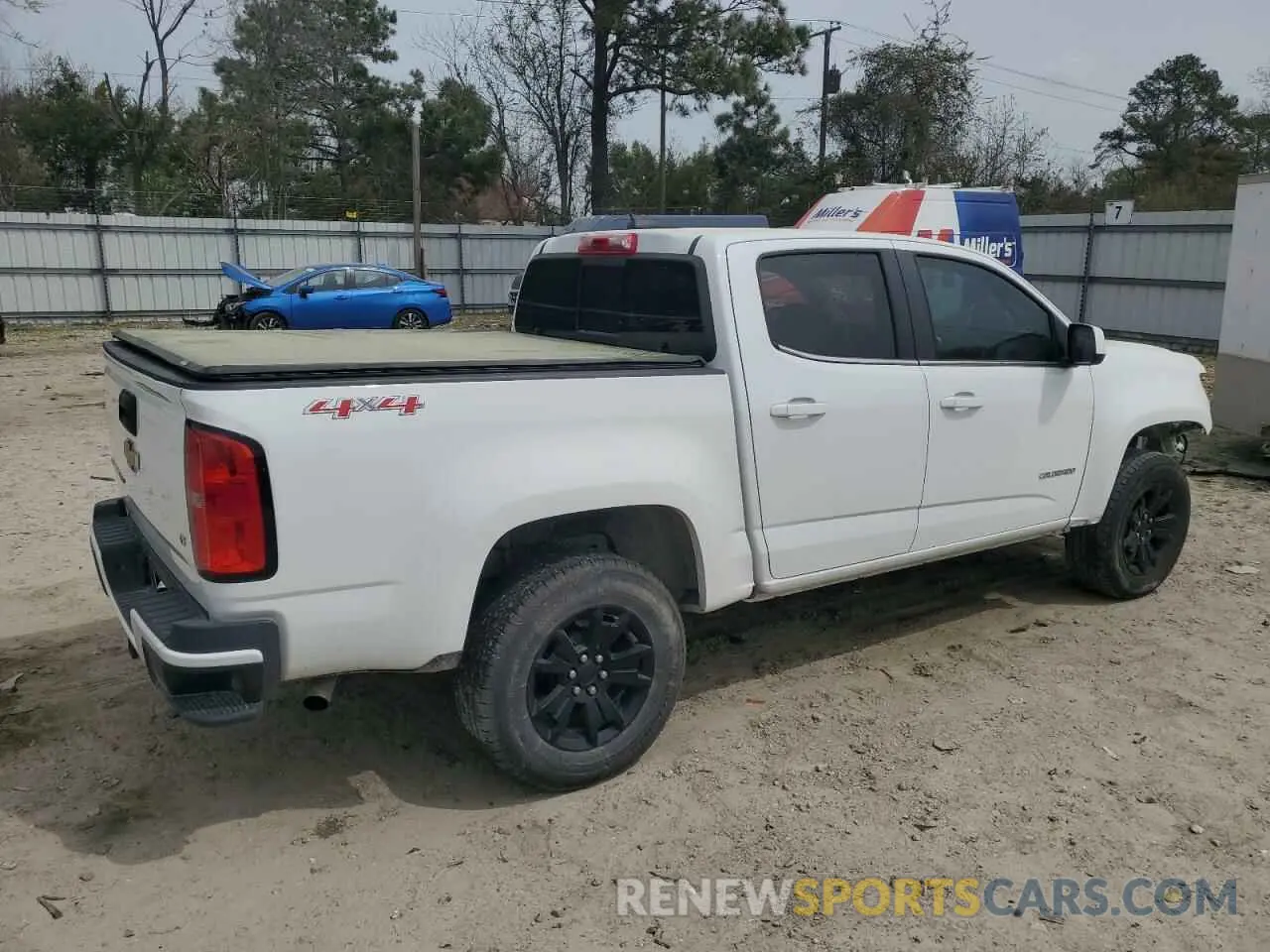 3 Photograph of a damaged car 1GCGTCEN7K1167495 CHEVROLET COLORADO 2019