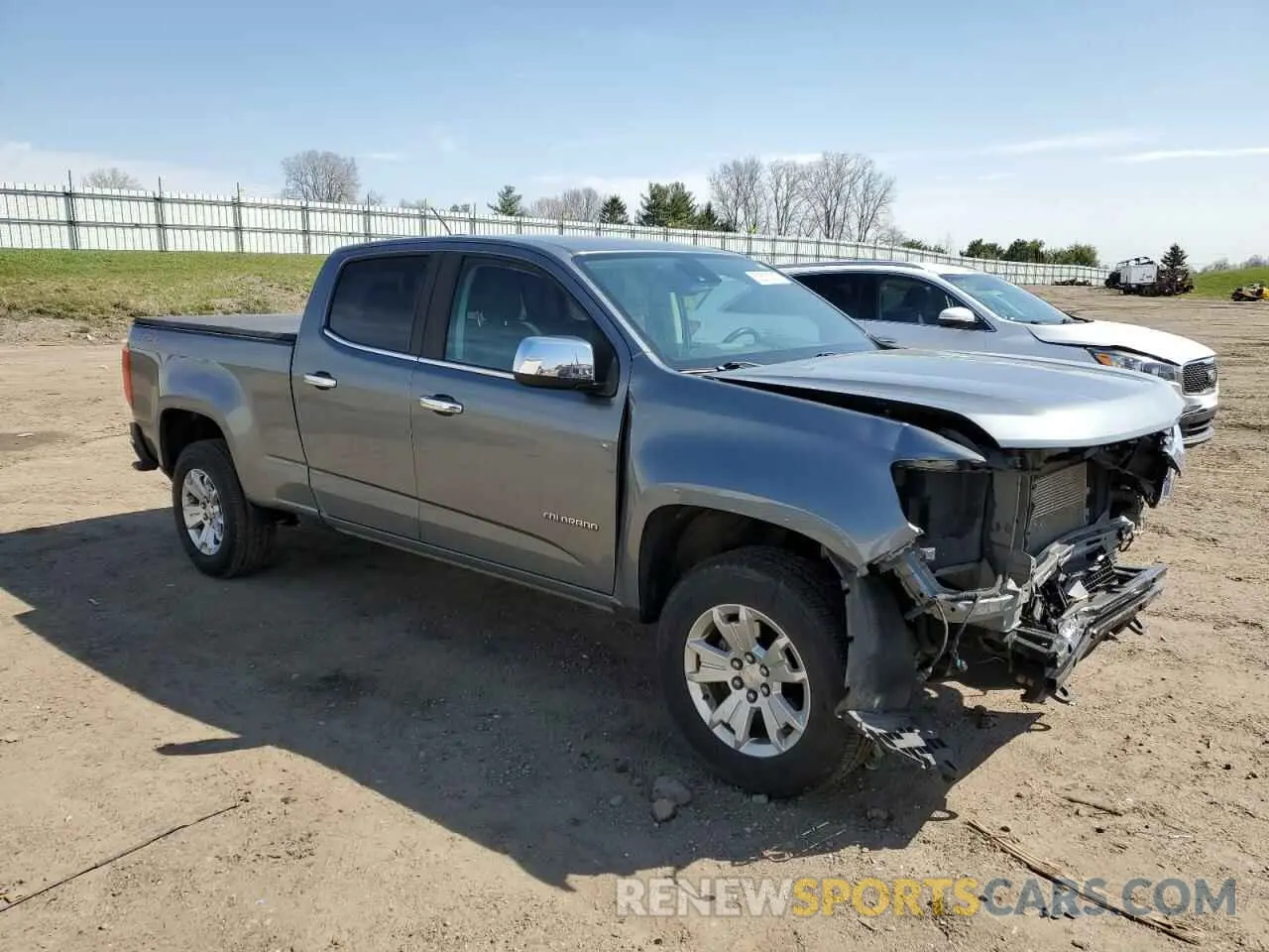 4 Photograph of a damaged car 1GCGTCEN7K1251140 CHEVROLET COLORADO 2019