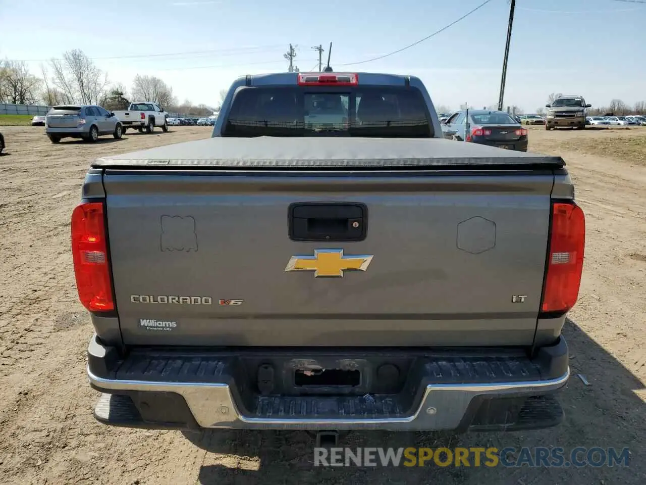 6 Photograph of a damaged car 1GCGTCEN7K1251140 CHEVROLET COLORADO 2019