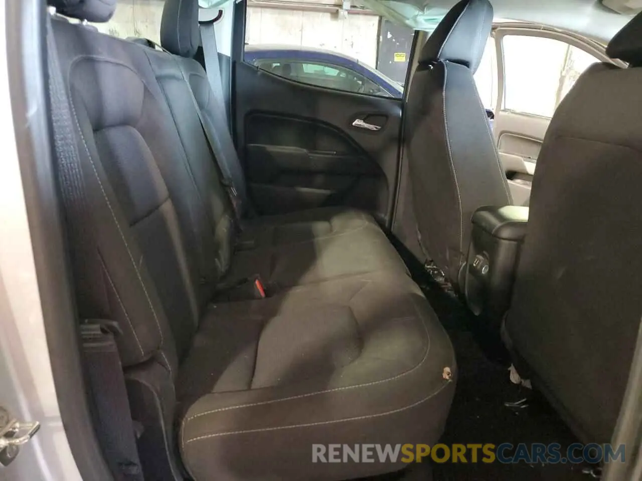 10 Photograph of a damaged car 1GCGTCEN8K1107631 CHEVROLET COLORADO 2019