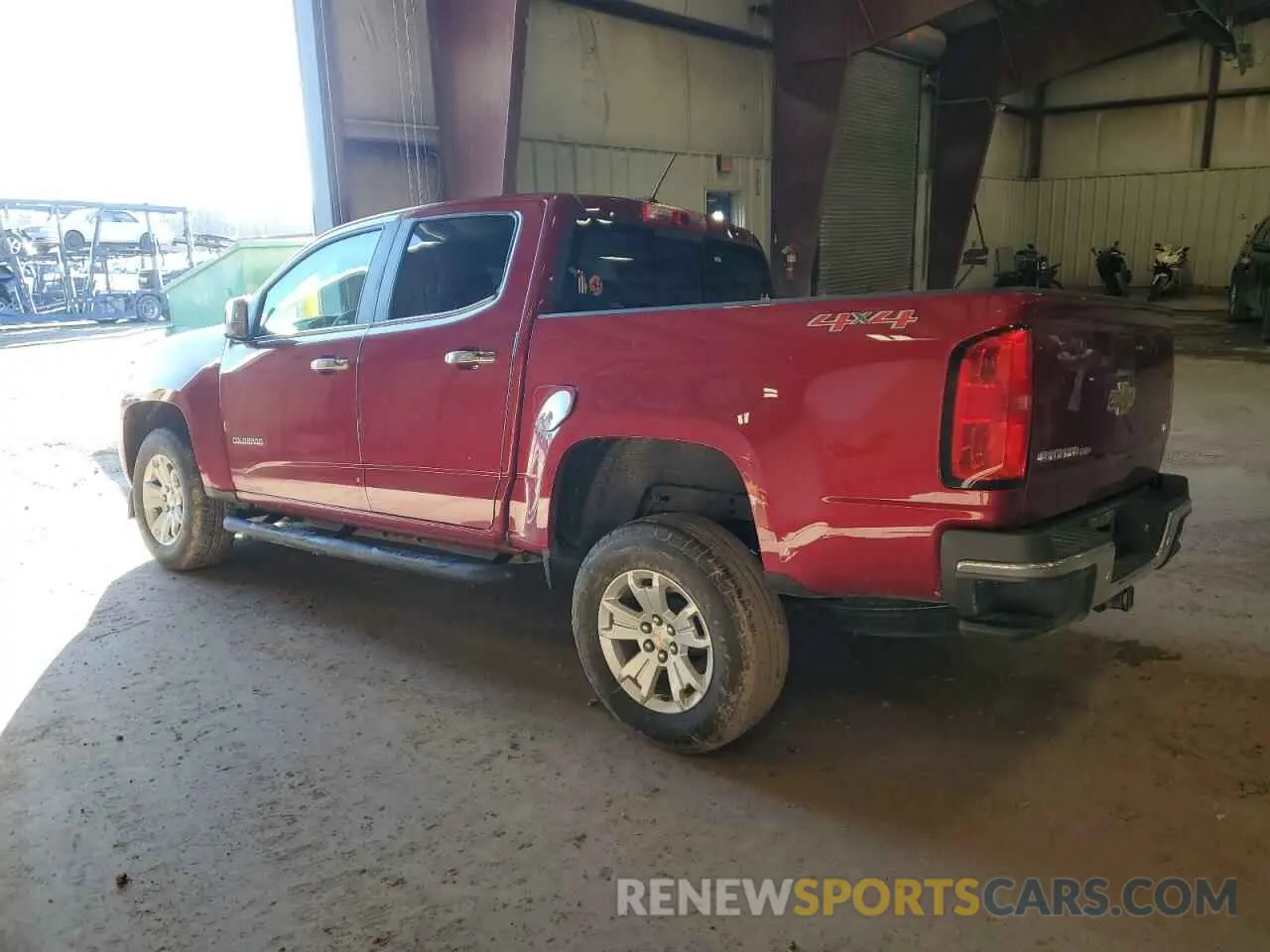 2 Photograph of a damaged car 1GCGTCEN9K1210413 CHEVROLET COLORADO 2019