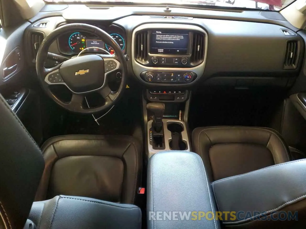 8 Photograph of a damaged car 1GCGTCEN9K1210413 CHEVROLET COLORADO 2019