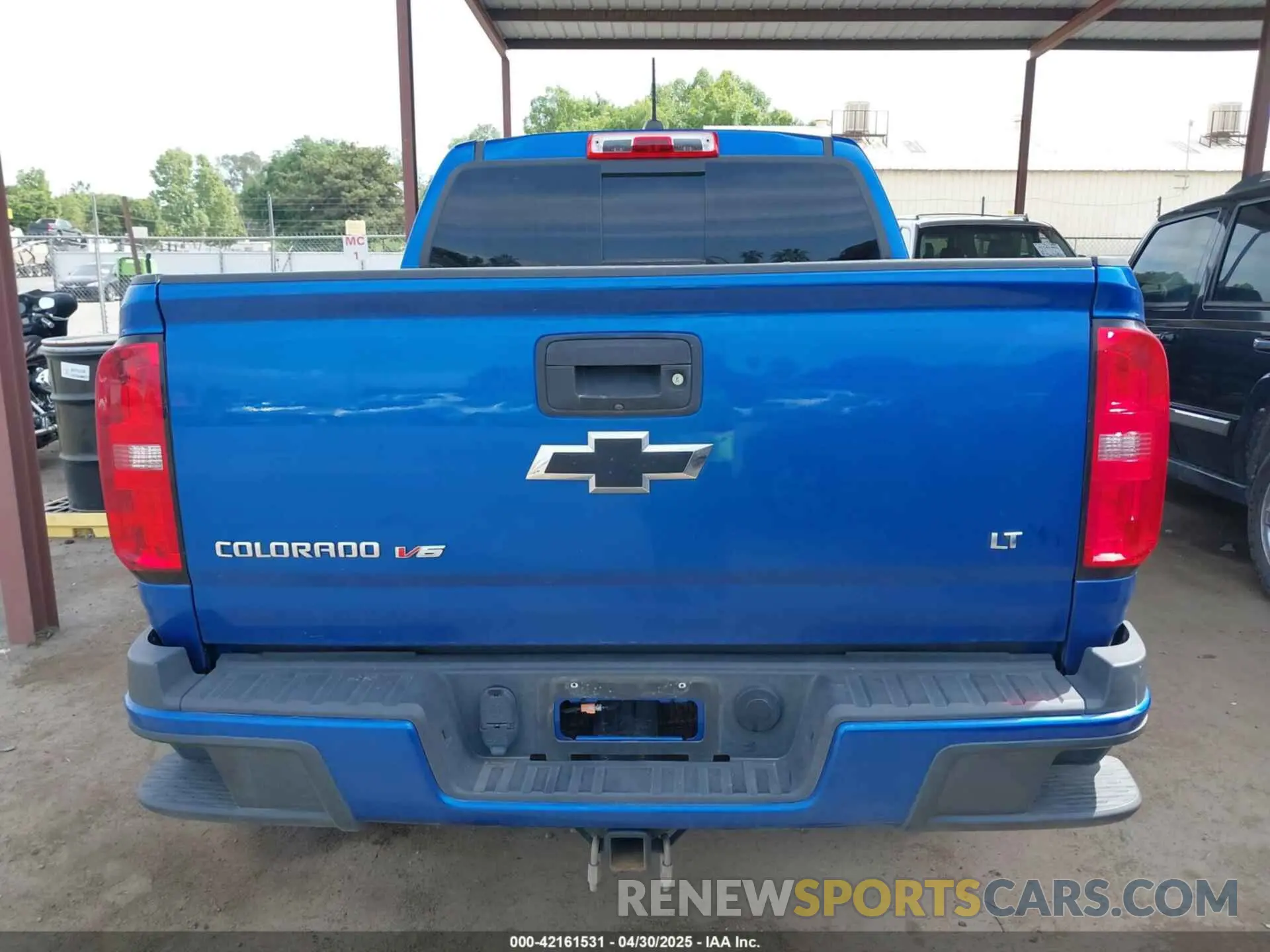 16 Photograph of a damaged car 1GCGTCENXK1200876 CHEVROLET COLORADO 2019