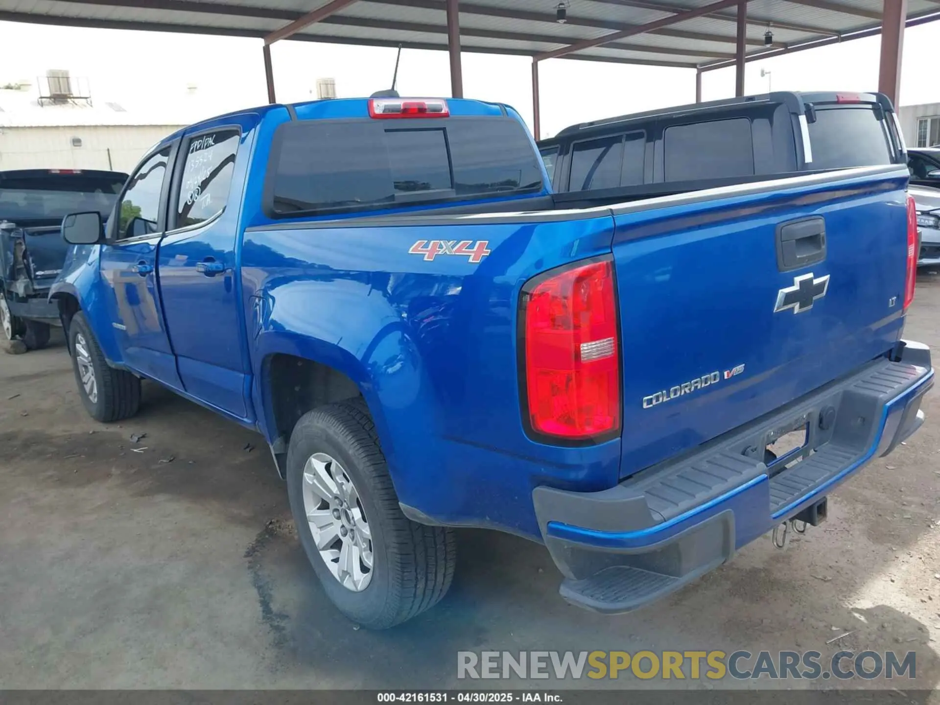 3 Photograph of a damaged car 1GCGTCENXK1200876 CHEVROLET COLORADO 2019