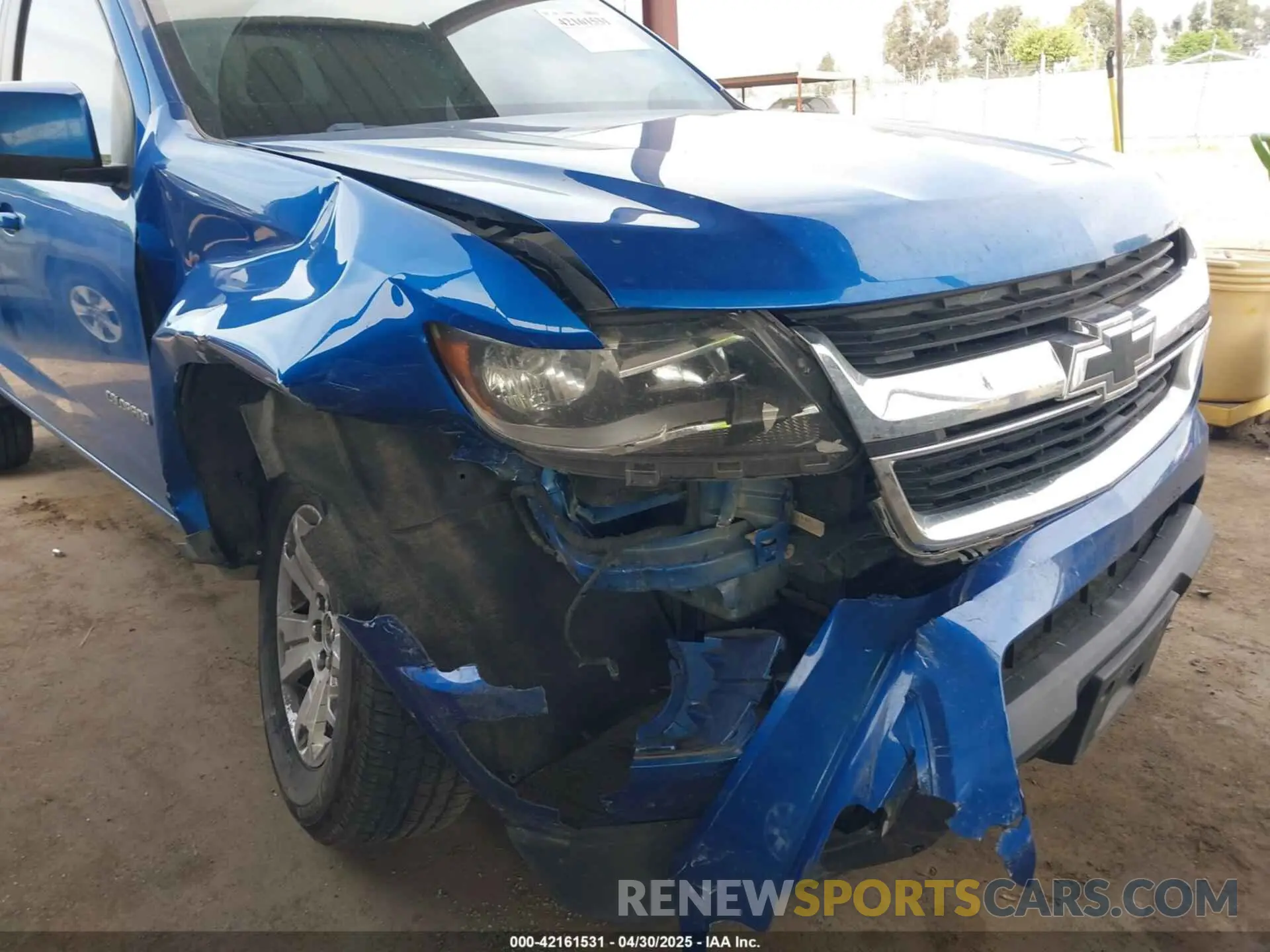 6 Photograph of a damaged car 1GCGTCENXK1200876 CHEVROLET COLORADO 2019