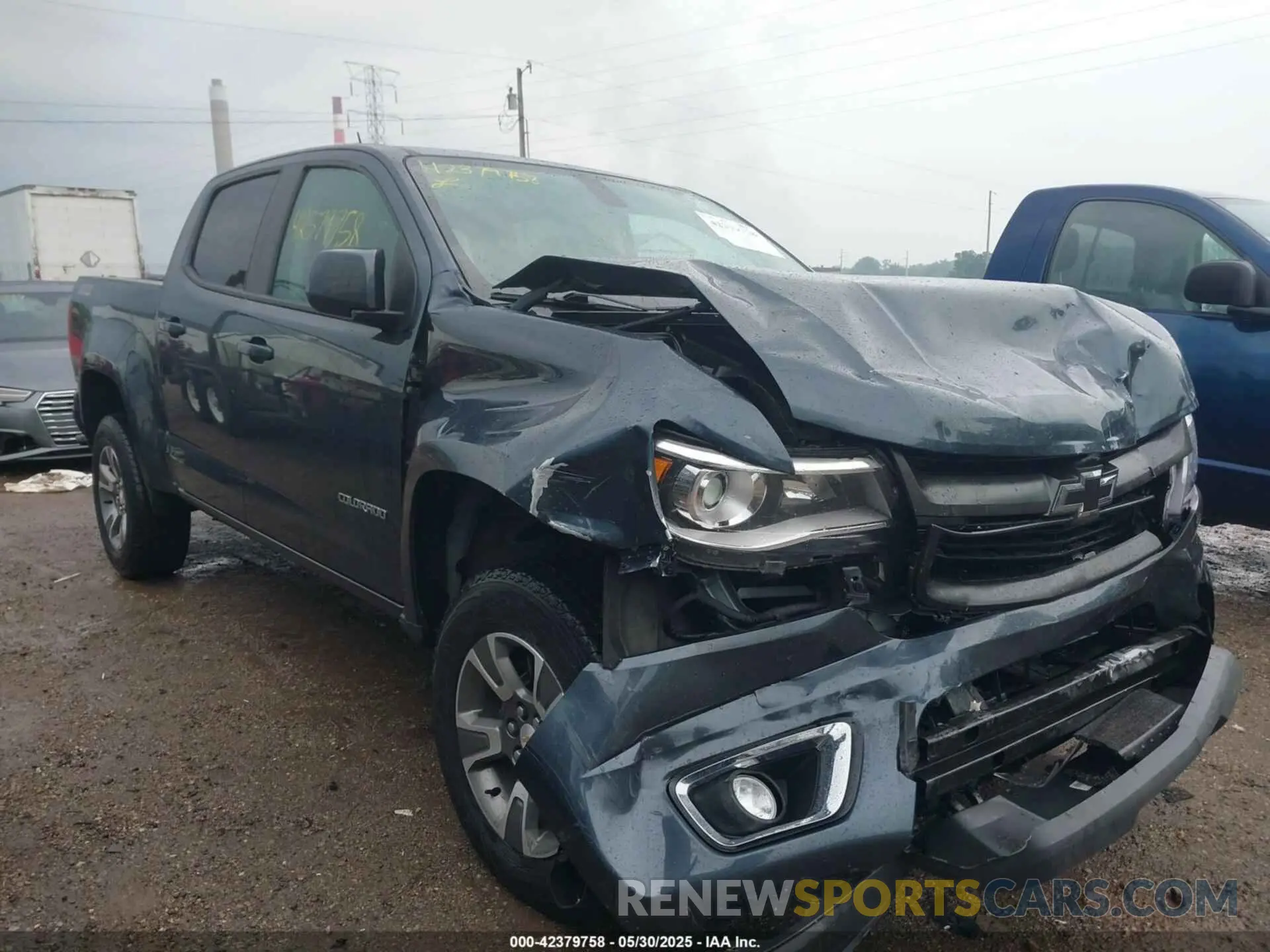 6 Photograph of a damaged car 1GCGTDEN1K1117553 CHEVROLET COLORADO 2019