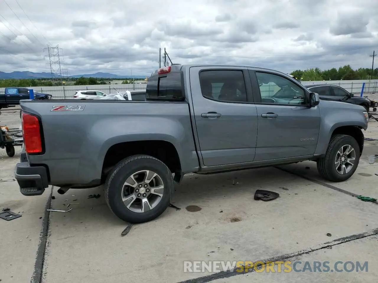 3 Photograph of a damaged car 1GCGTDEN1K1319597 CHEVROLET COLORADO 2019