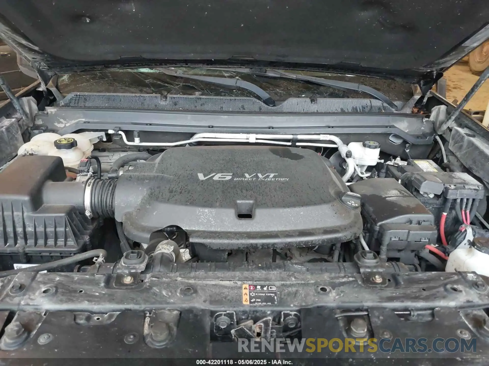 10 Photograph of a damaged car 1GCGTDEN2K1121689 CHEVROLET COLORADO 2019