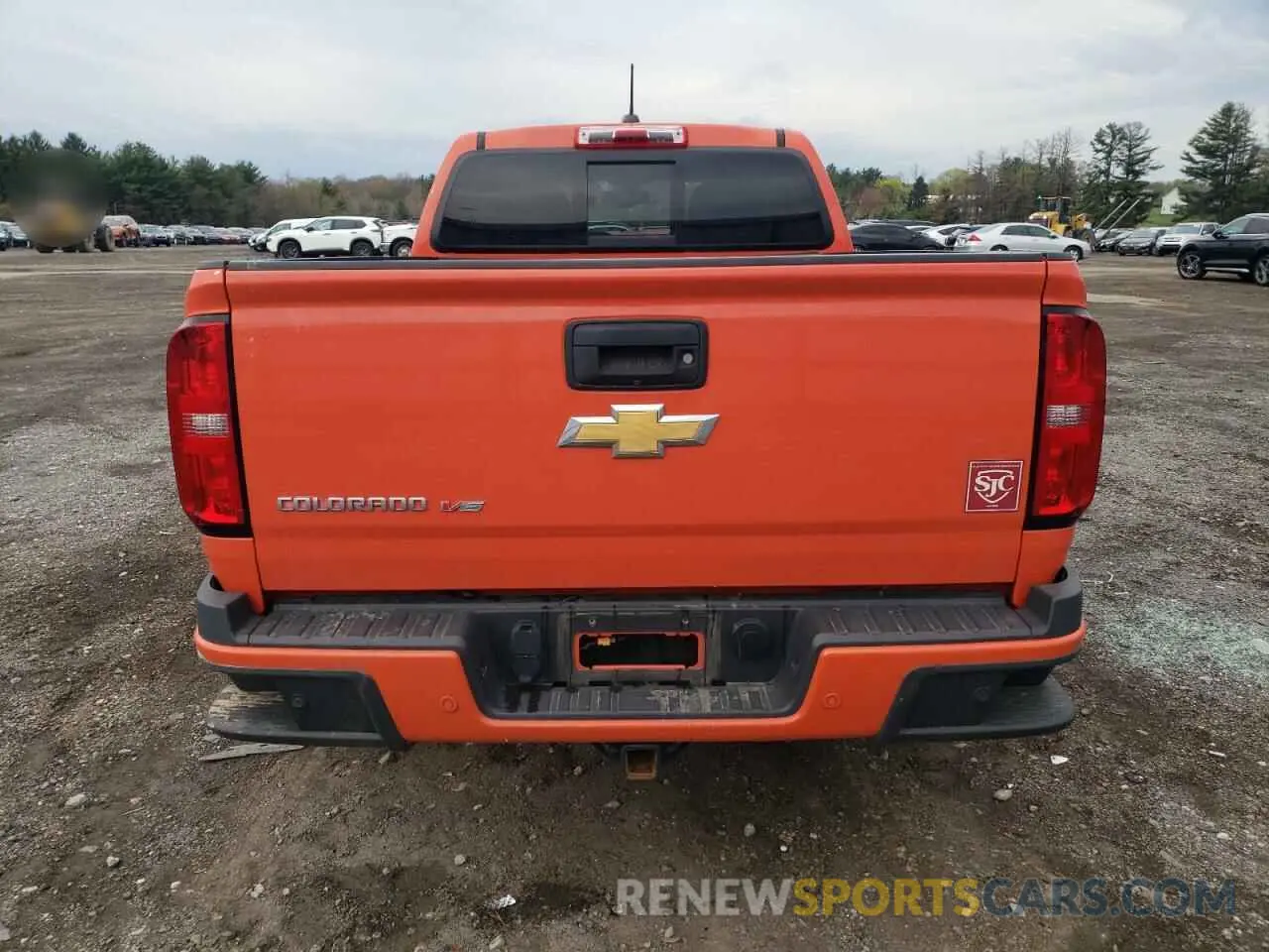 6 Photograph of a damaged car 1GCGTDEN2K1129582 CHEVROLET COLORADO 2019