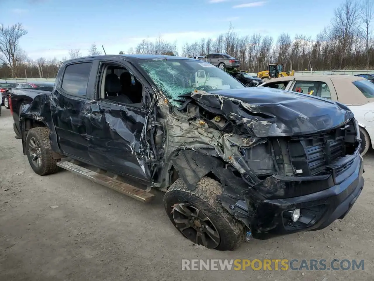 4 Photograph of a damaged car 1GCGTDEN2K1247020 CHEVROLET COLORADO 2019