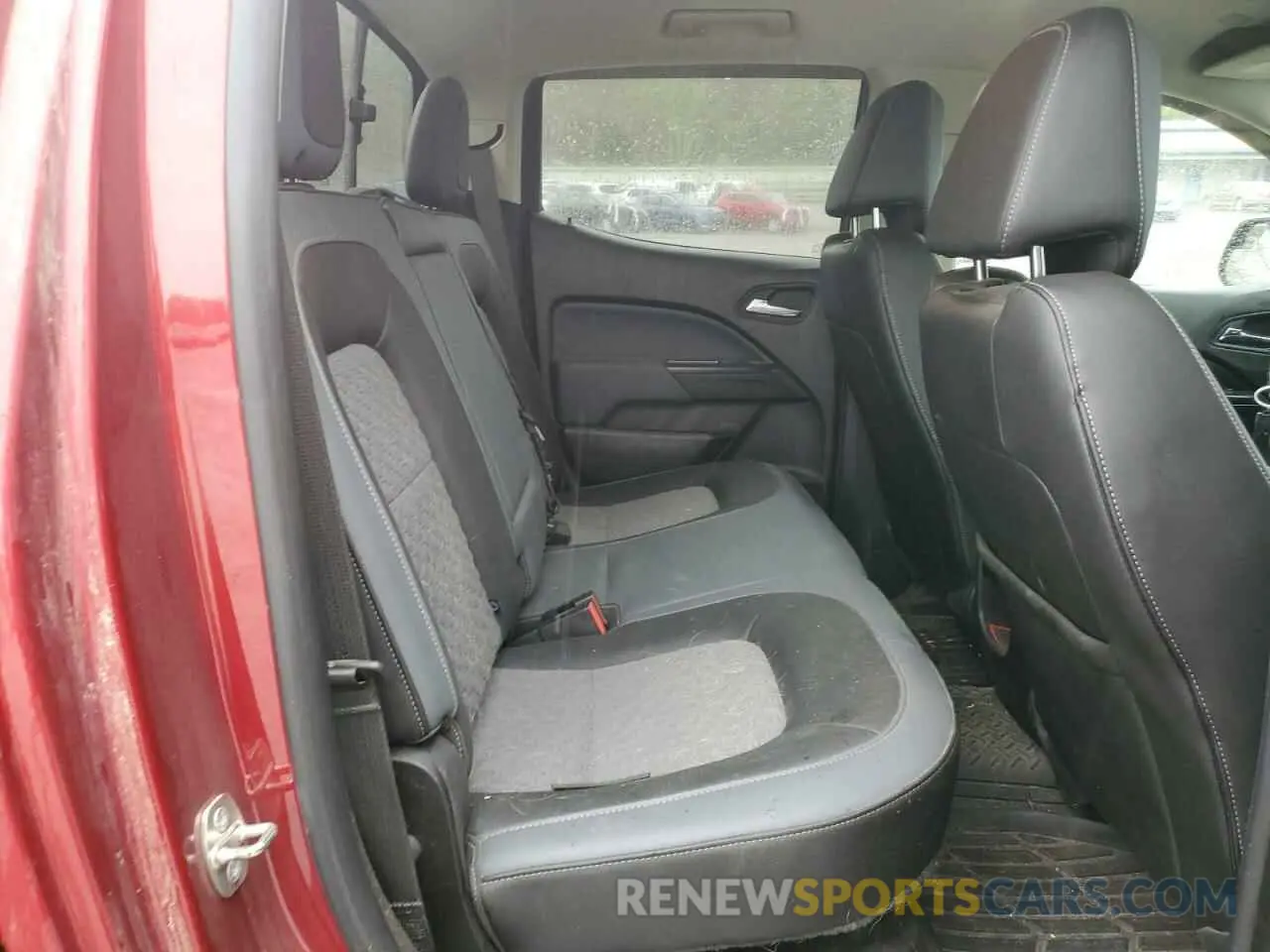 10 Photograph of a damaged car 1GCGTDEN2K1277571 CHEVROLET COLORADO 2019