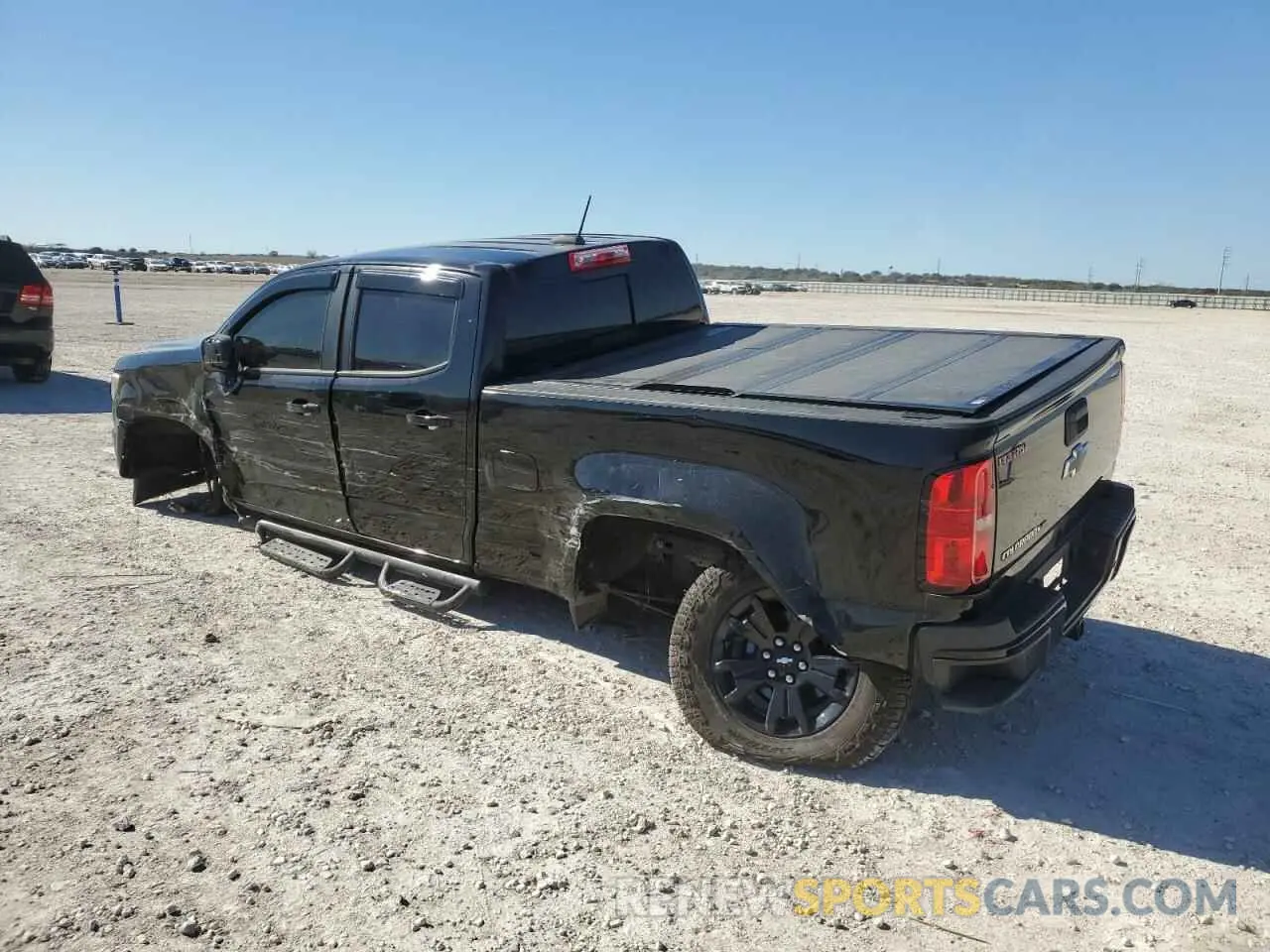 2 Photograph of a damaged car 1GCGTDEN2K1289333 CHEVROLET COLORADO 2019
