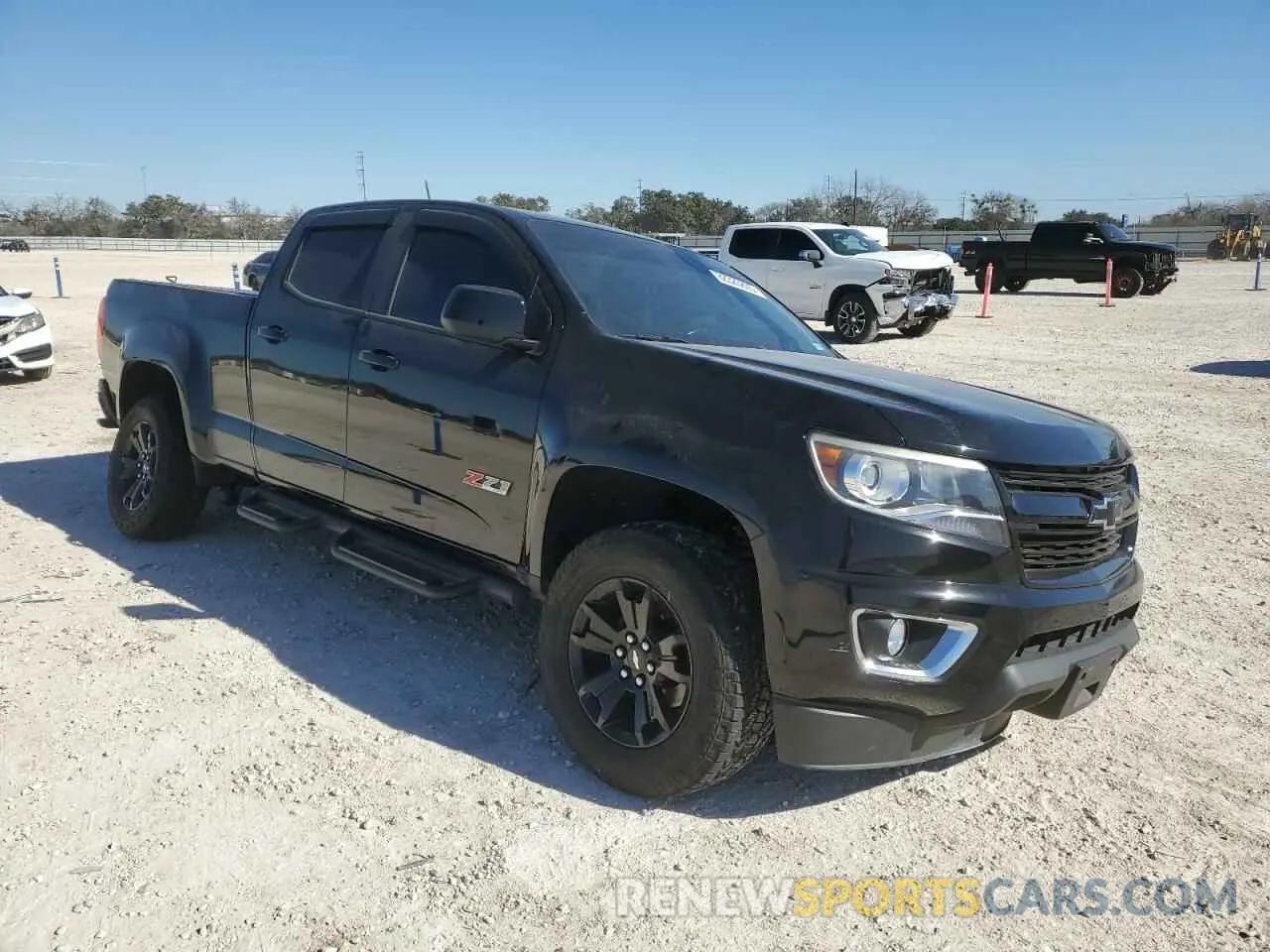 4 Photograph of a damaged car 1GCGTDEN2K1289333 CHEVROLET COLORADO 2019