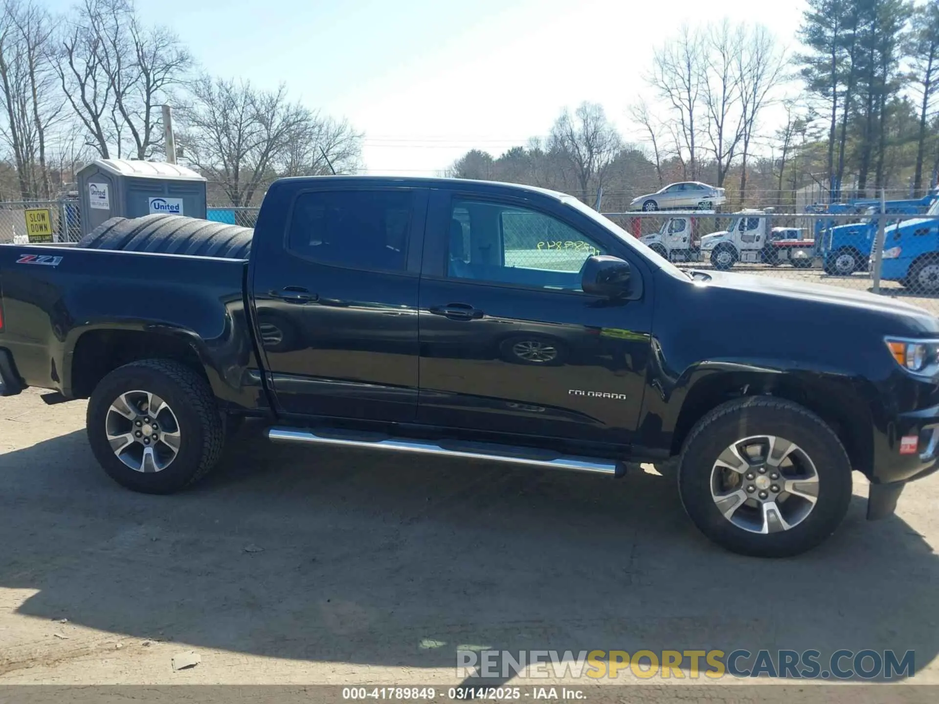 13 Photograph of a damaged car 1GCGTDEN3K1100236 CHEVROLET COLORADO 2019