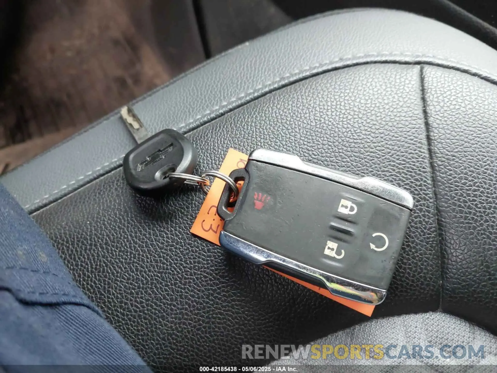 11 Photograph of a damaged car 1GCGTDEN3K1356425 CHEVROLET COLORADO 2019
