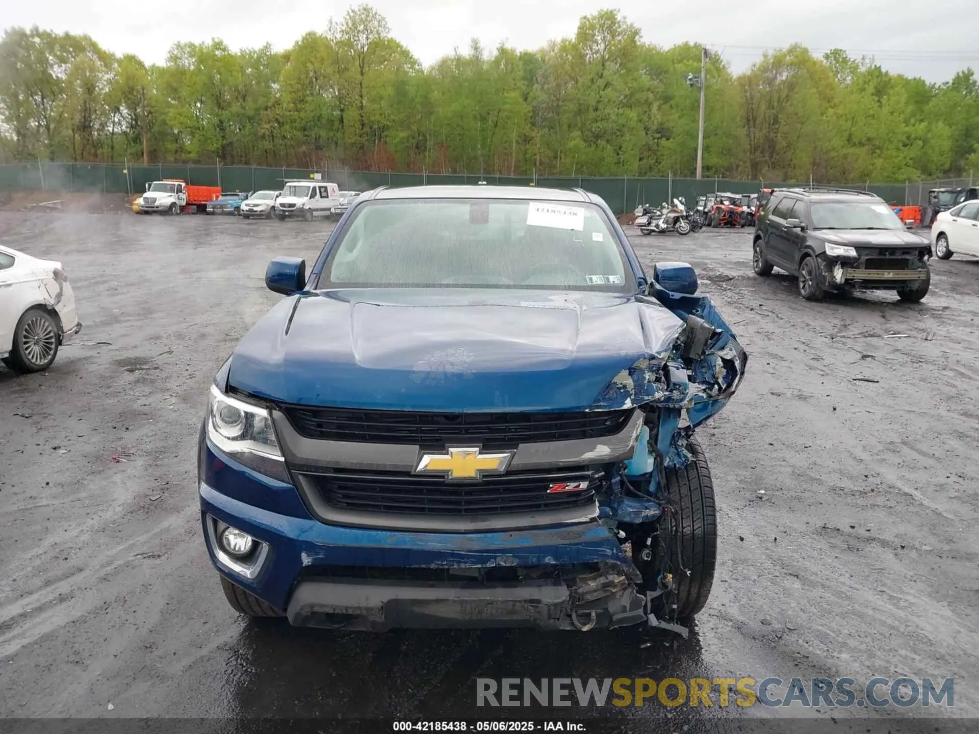 12 Photograph of a damaged car 1GCGTDEN3K1356425 CHEVROLET COLORADO 2019