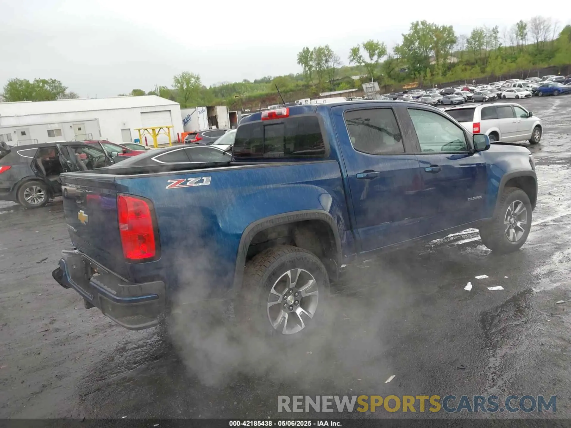 4 Photograph of a damaged car 1GCGTDEN3K1356425 CHEVROLET COLORADO 2019