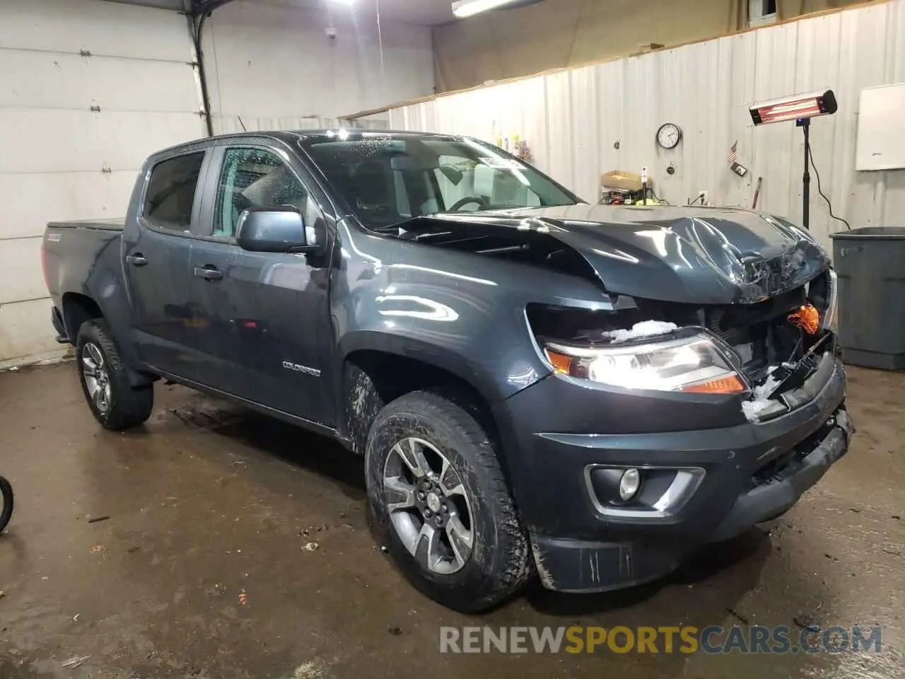 4 Photograph of a damaged car 1GCGTDEN5K1168263 CHEVROLET COLORADO 2019
