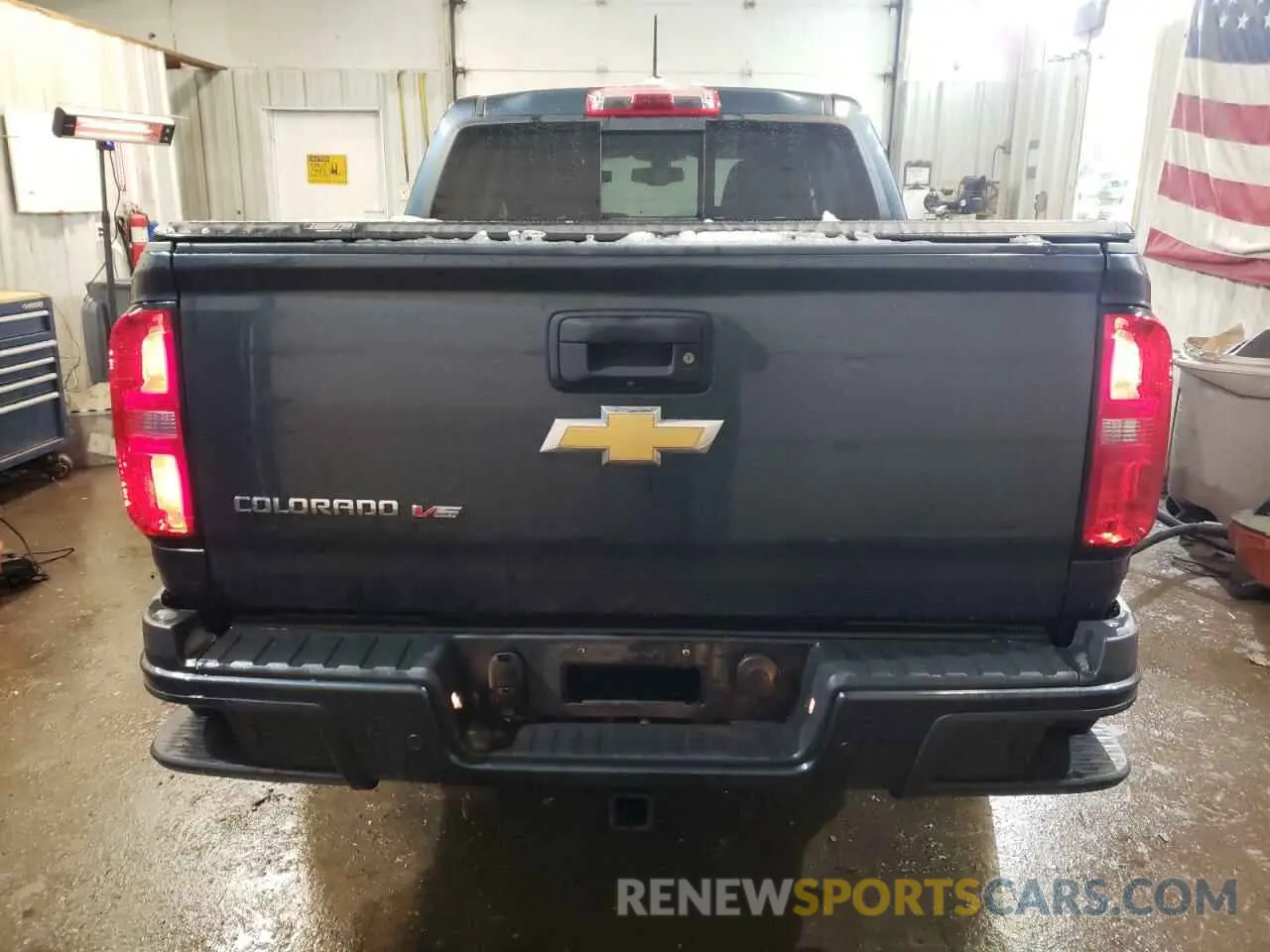 6 Photograph of a damaged car 1GCGTDEN5K1168263 CHEVROLET COLORADO 2019