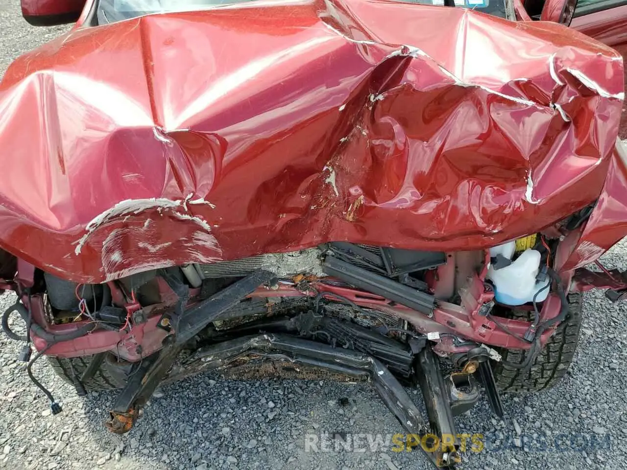 11 Photograph of a damaged car 1GCGTDEN7K1125382 CHEVROLET COLORADO 2019