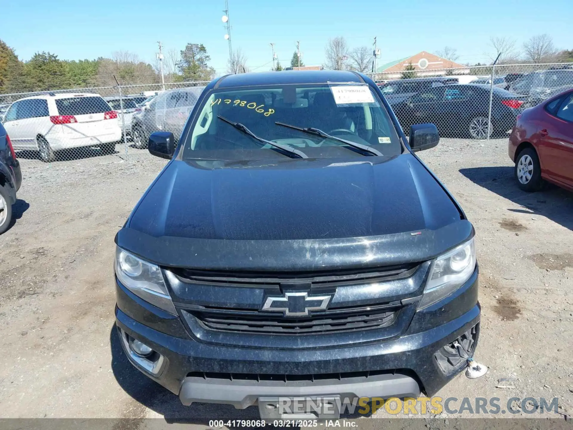 13 Photograph of a damaged car 1GCGTDEN8K1237155 CHEVROLET COLORADO 2019