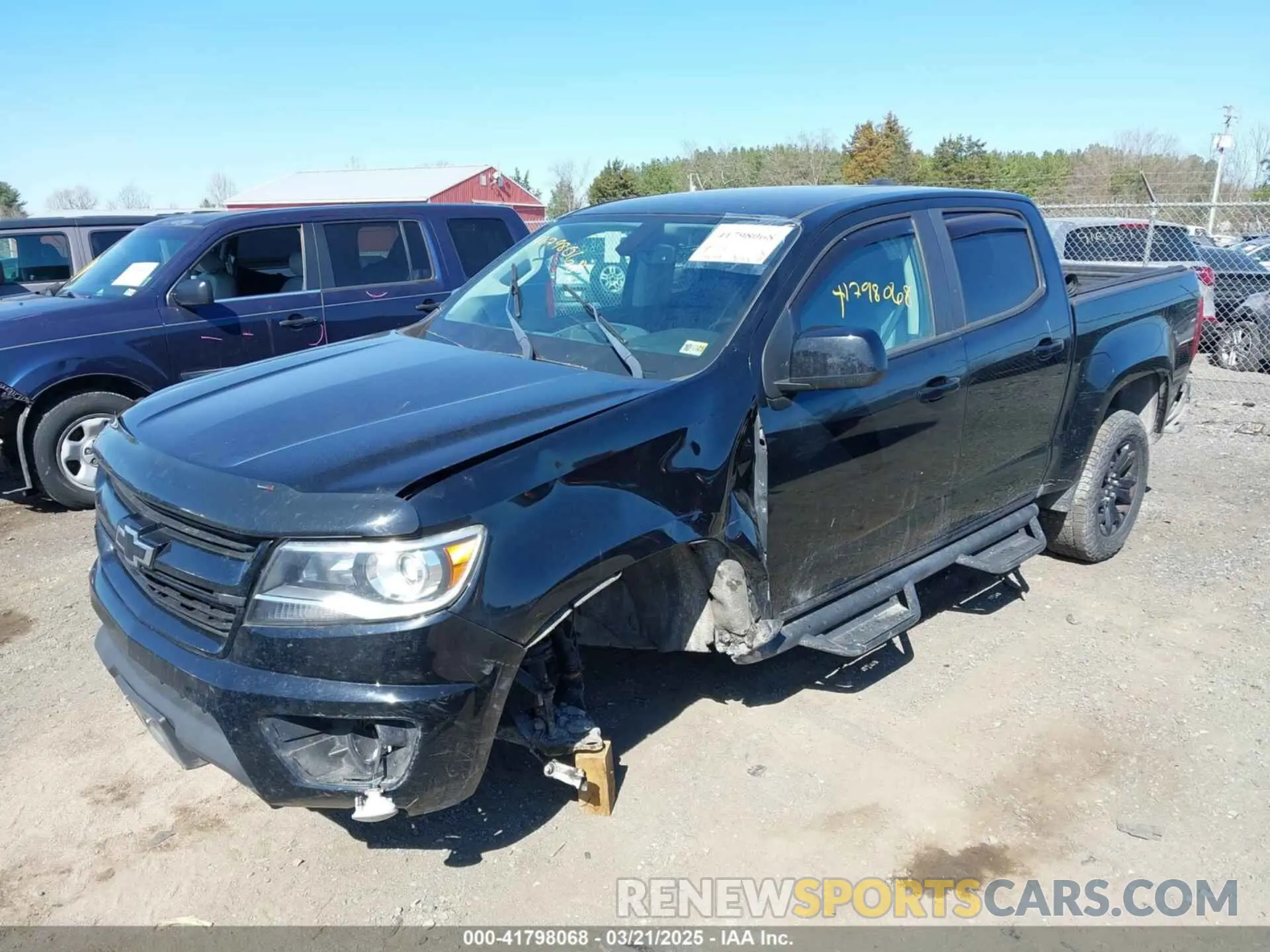 2 Photograph of a damaged car 1GCGTDEN8K1237155 CHEVROLET COLORADO 2019