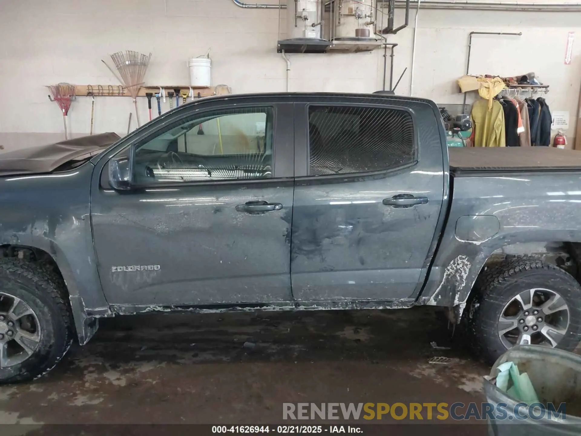 14 Photograph of a damaged car 1GCGTDEN9K1299292 CHEVROLET COLORADO 2019