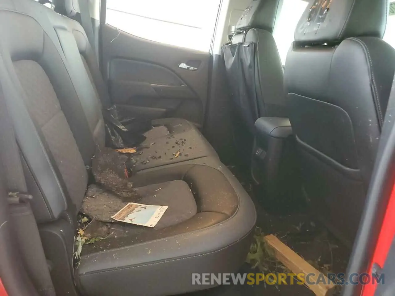 10 Photograph of a damaged car 1GCGTDENXK1336415 CHEVROLET COLORADO 2019