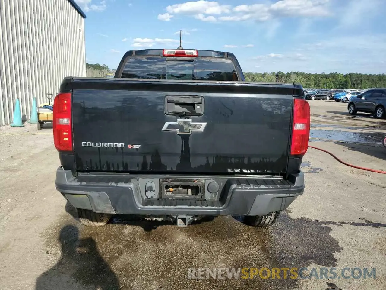 6 Photograph of a damaged car 1GCGTEEN1K1168301 CHEVROLET COLORADO 2019
