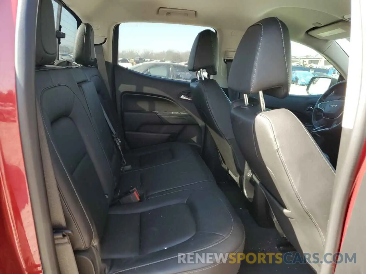 10 Photograph of a damaged car 1GCGTEEN2K1351058 CHEVROLET COLORADO 2019