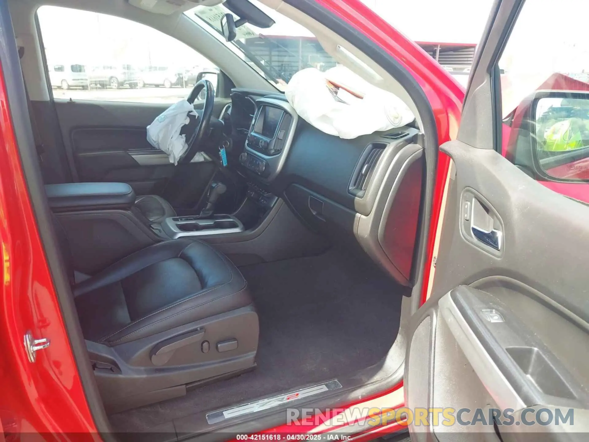 5 Photograph of a damaged car 1GCGTEEN5K1101491 CHEVROLET COLORADO 2019