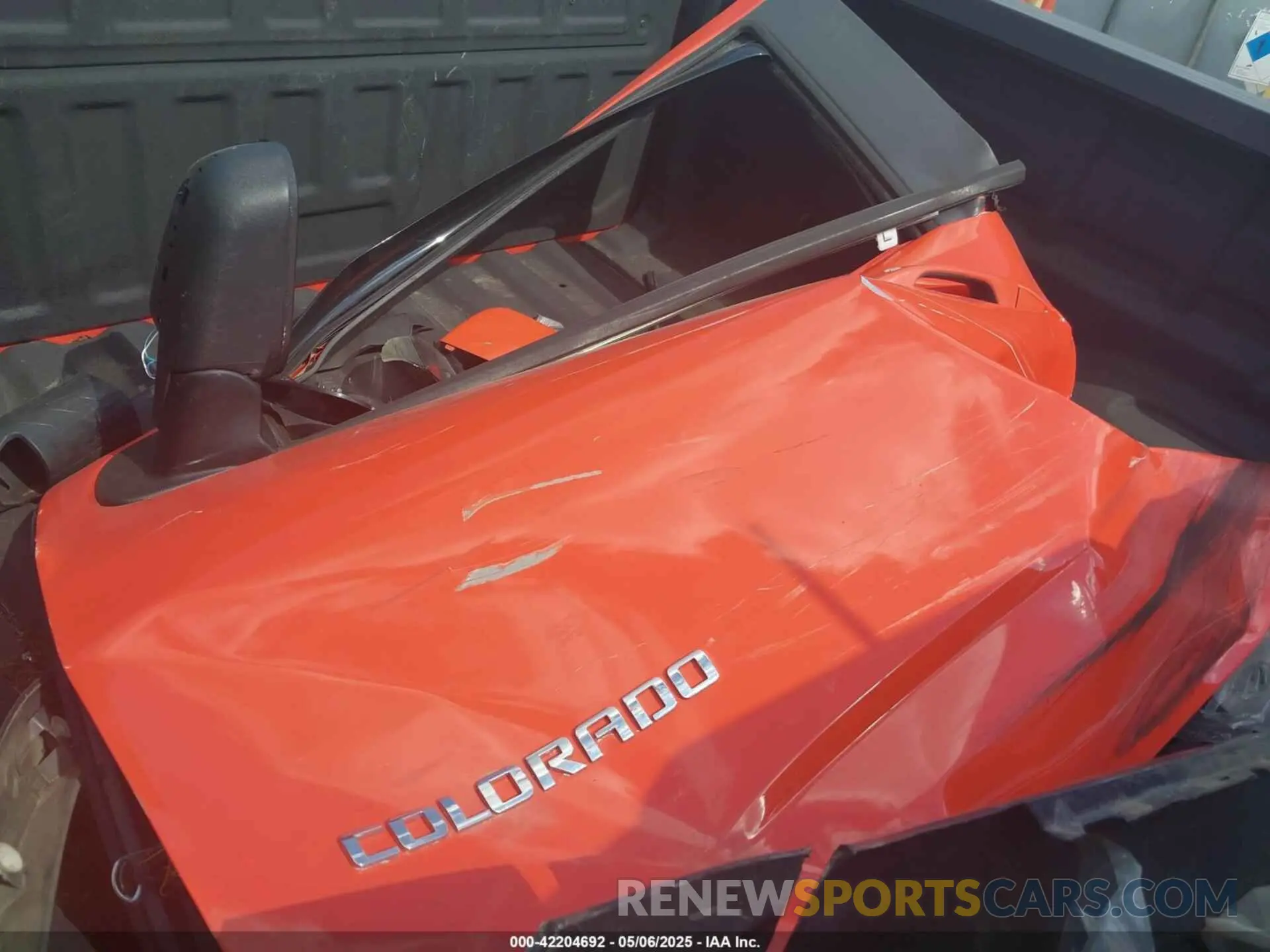 12 Photograph of a damaged car 1GCGTEEN5K1158788 CHEVROLET COLORADO 2019