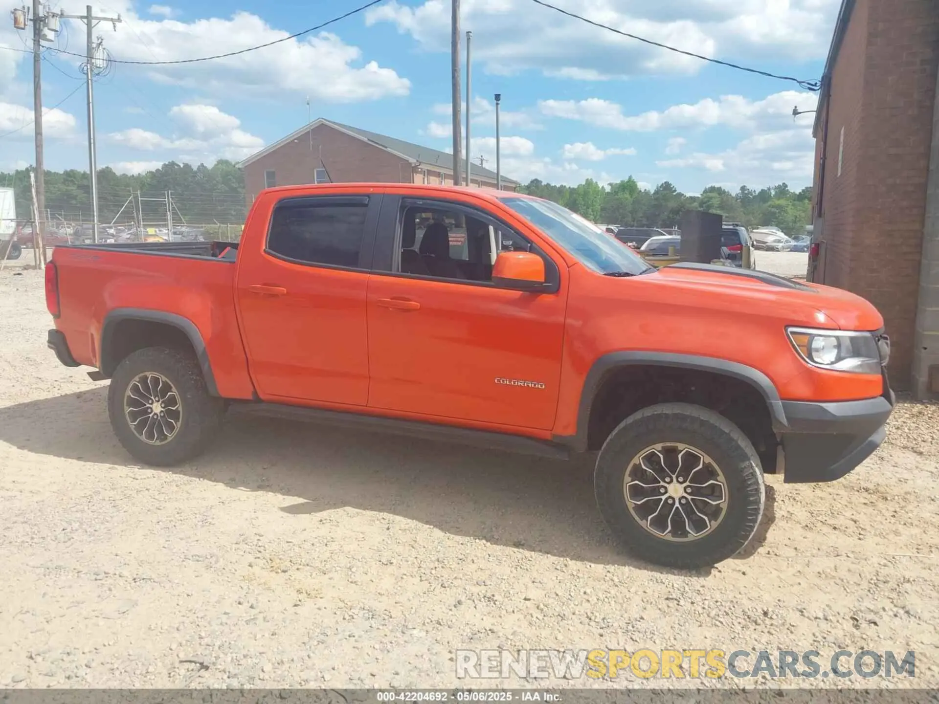 14 Photograph of a damaged car 1GCGTEEN5K1158788 CHEVROLET COLORADO 2019