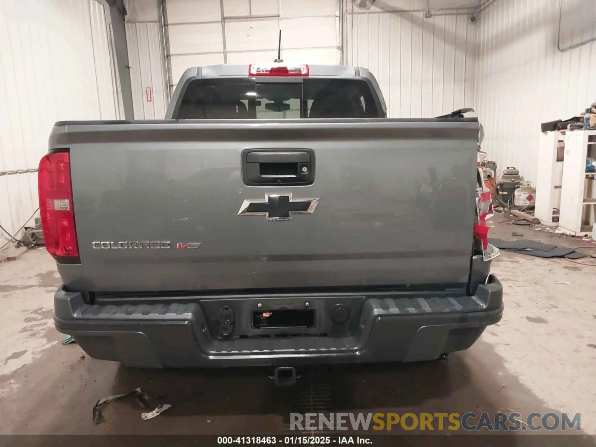 16 Photograph of a damaged car 1GCGTEEN5K1226099 CHEVROLET COLORADO 2019