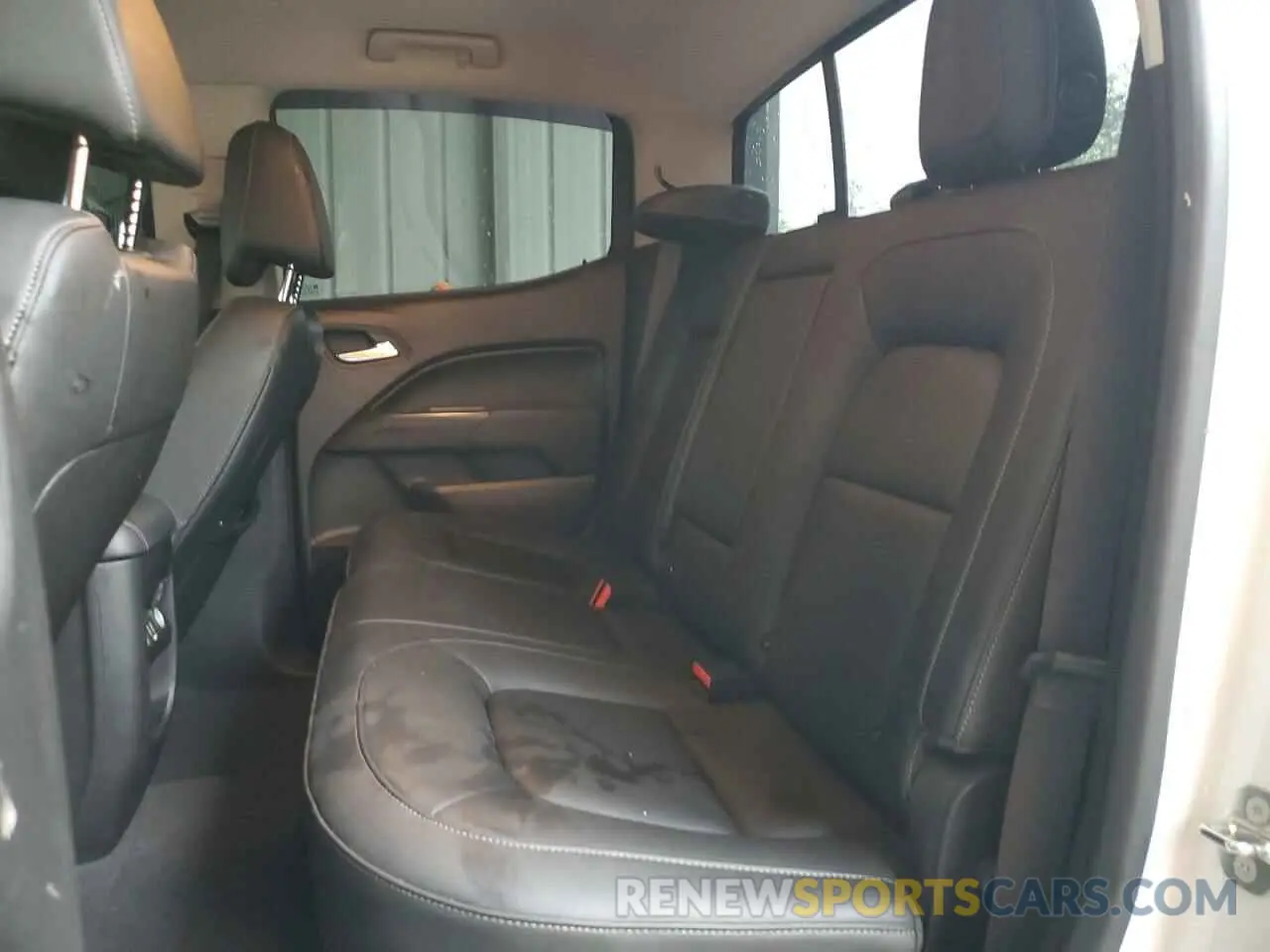 10 Photograph of a damaged car 1GCGTEEN5K1256848 CHEVROLET COLORADO 2019
