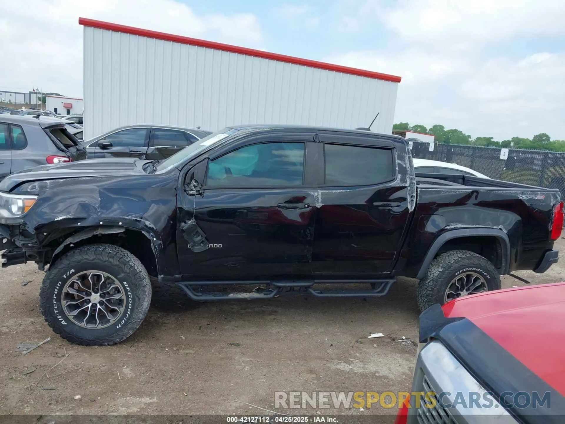 14 Photograph of a damaged car 1GCGTEEN5K1302629 CHEVROLET COLORADO 2019