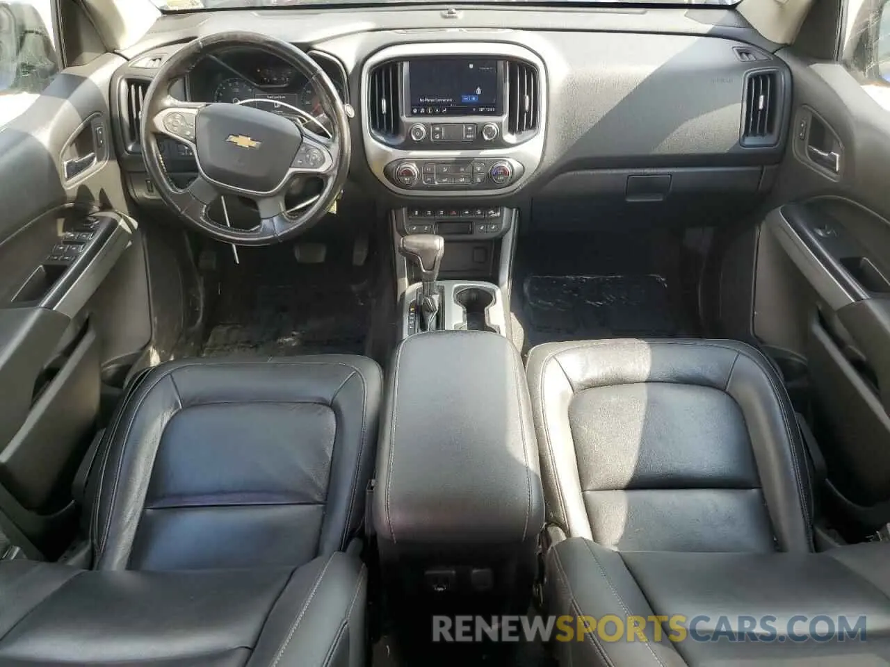 8 Photograph of a damaged car 1GCGTEEN7K1135593 CHEVROLET COLORADO 2019