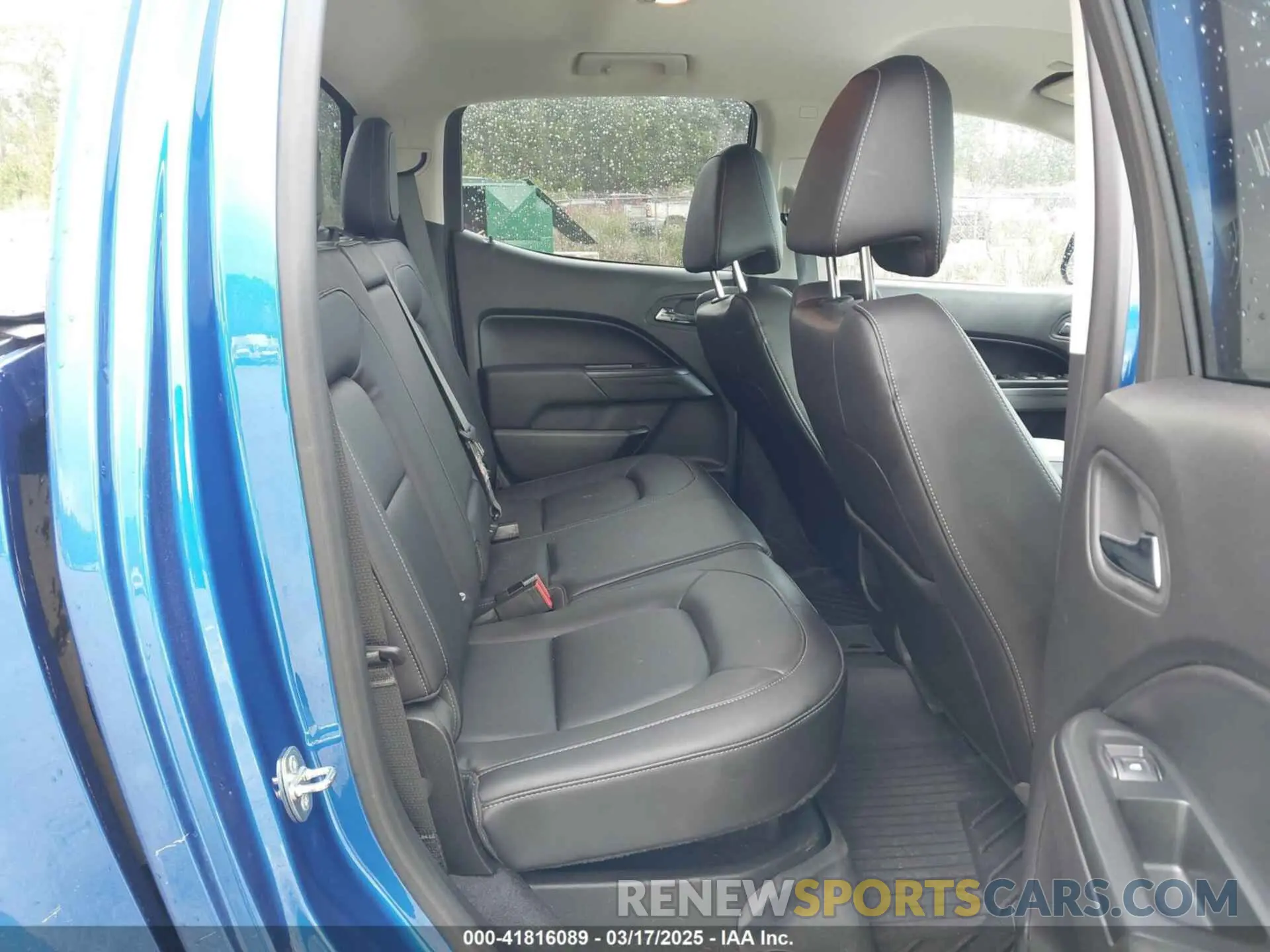 8 Photograph of a damaged car 1GCGTEEN7K1158985 CHEVROLET COLORADO 2019