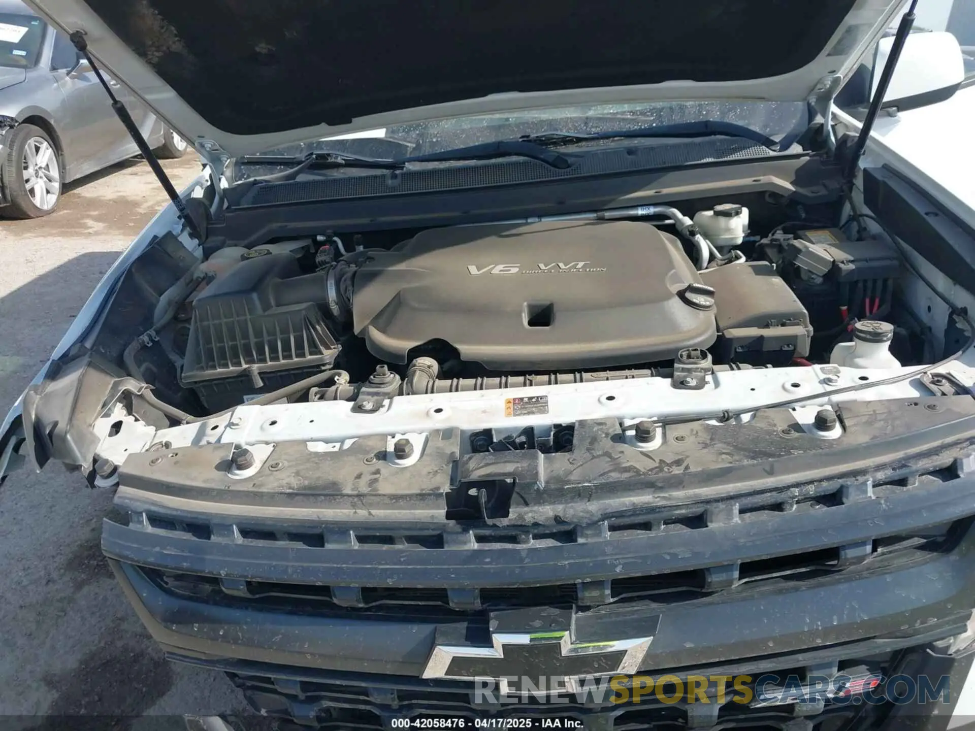 10 Photograph of a damaged car 1GCGTEEN7K1202435 CHEVROLET COLORADO 2019