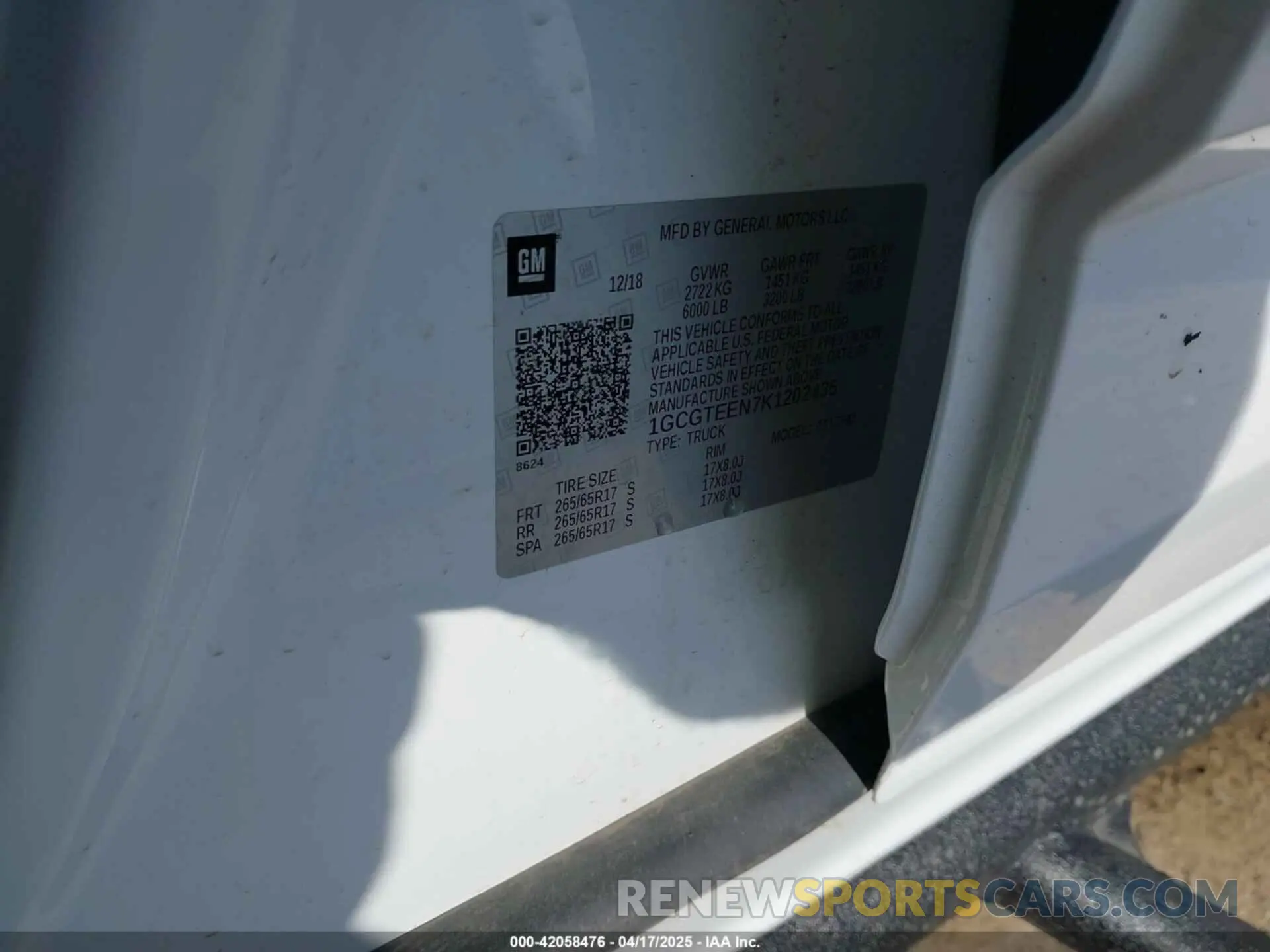 9 Photograph of a damaged car 1GCGTEEN7K1202435 CHEVROLET COLORADO 2019