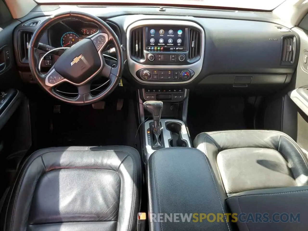 8 Photograph of a damaged car 1GCGTEEN7K1278933 CHEVROLET COLORADO 2019