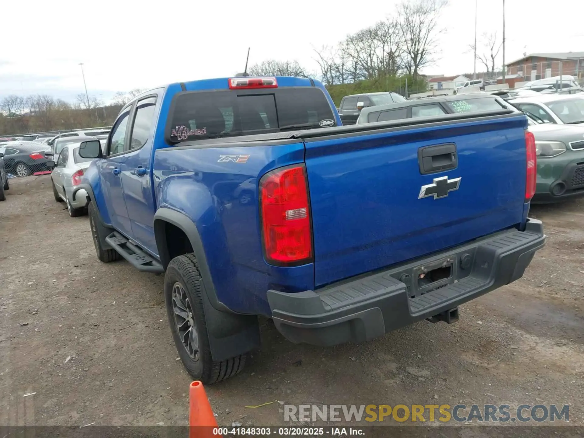 3 Photograph of a damaged car 1GCGTEEN7K1310876 CHEVROLET COLORADO 2019