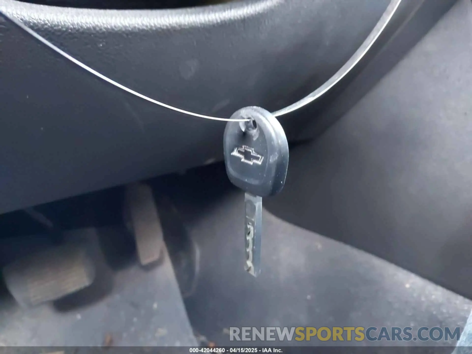 11 Photograph of a damaged car 1GCHSBEA0K1124986 CHEVROLET COLORADO 2019