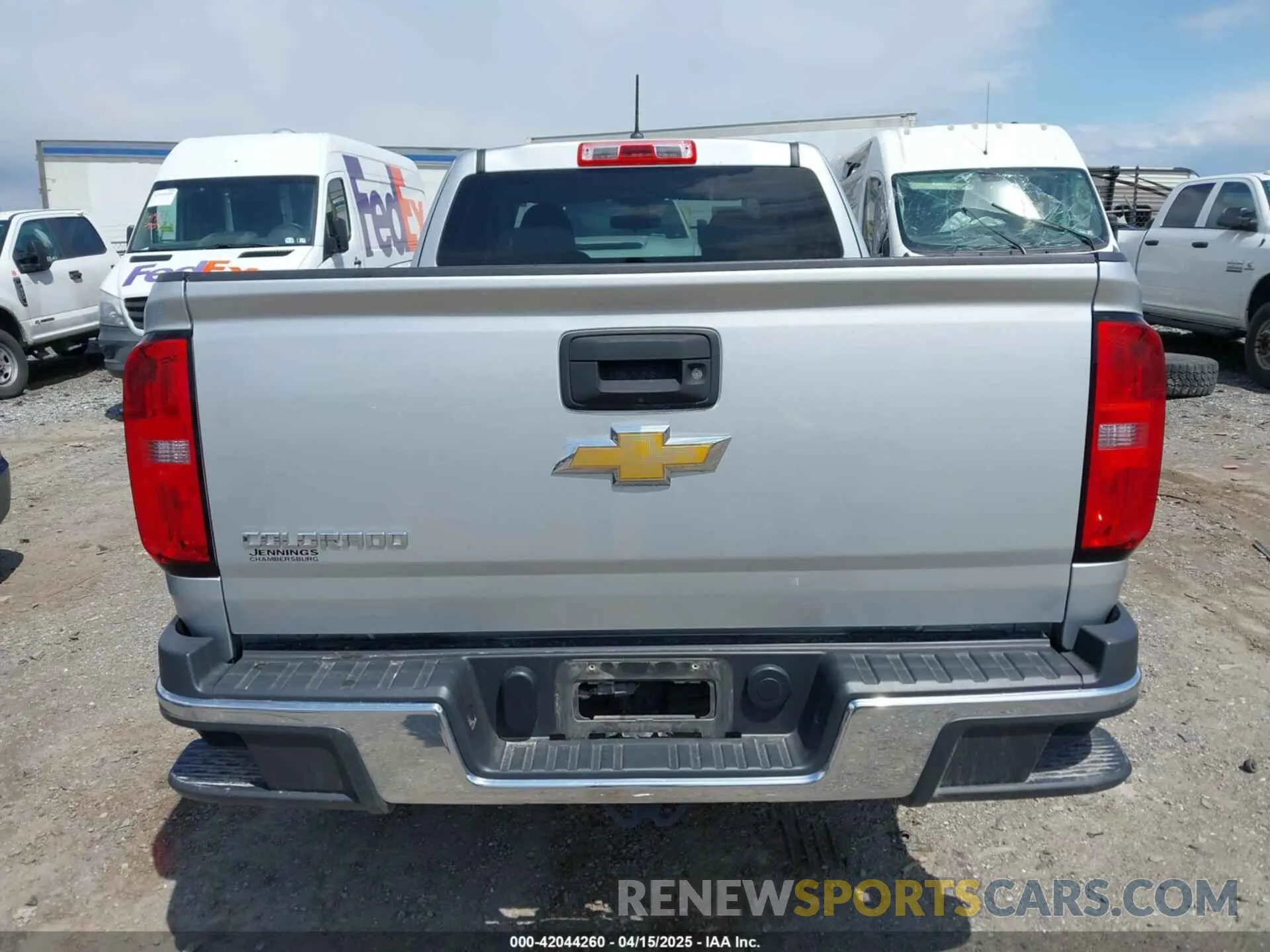 16 Photograph of a damaged car 1GCHSBEA0K1124986 CHEVROLET COLORADO 2019