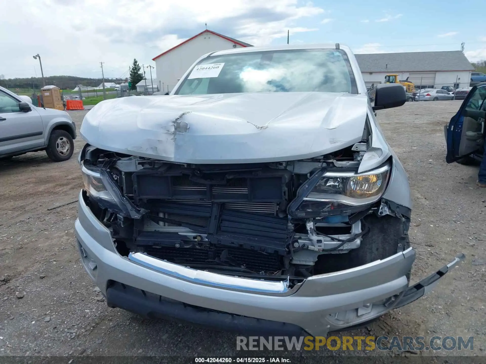 6 Photograph of a damaged car 1GCHSBEA0K1124986 CHEVROLET COLORADO 2019