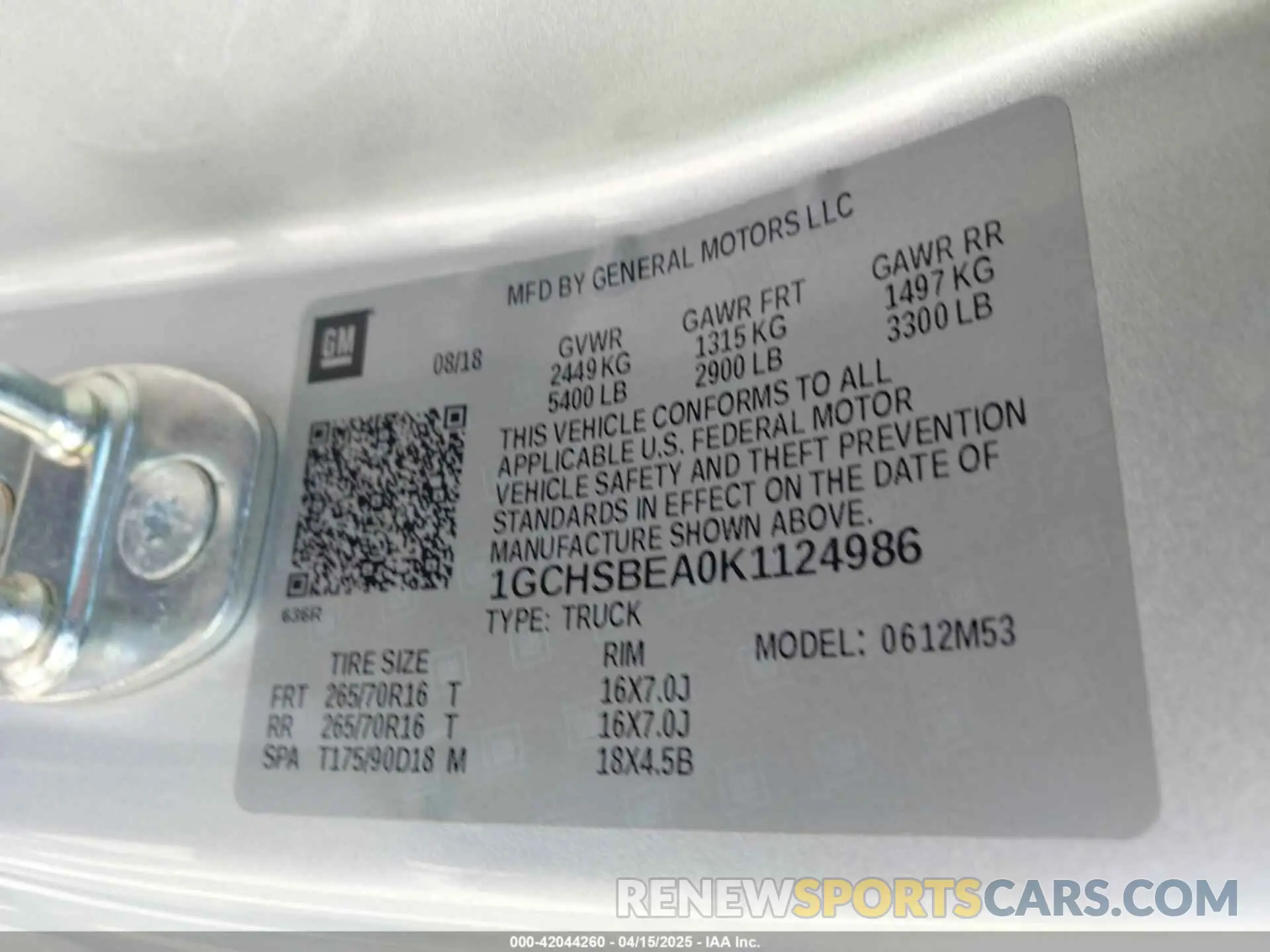9 Photograph of a damaged car 1GCHSBEA0K1124986 CHEVROLET COLORADO 2019