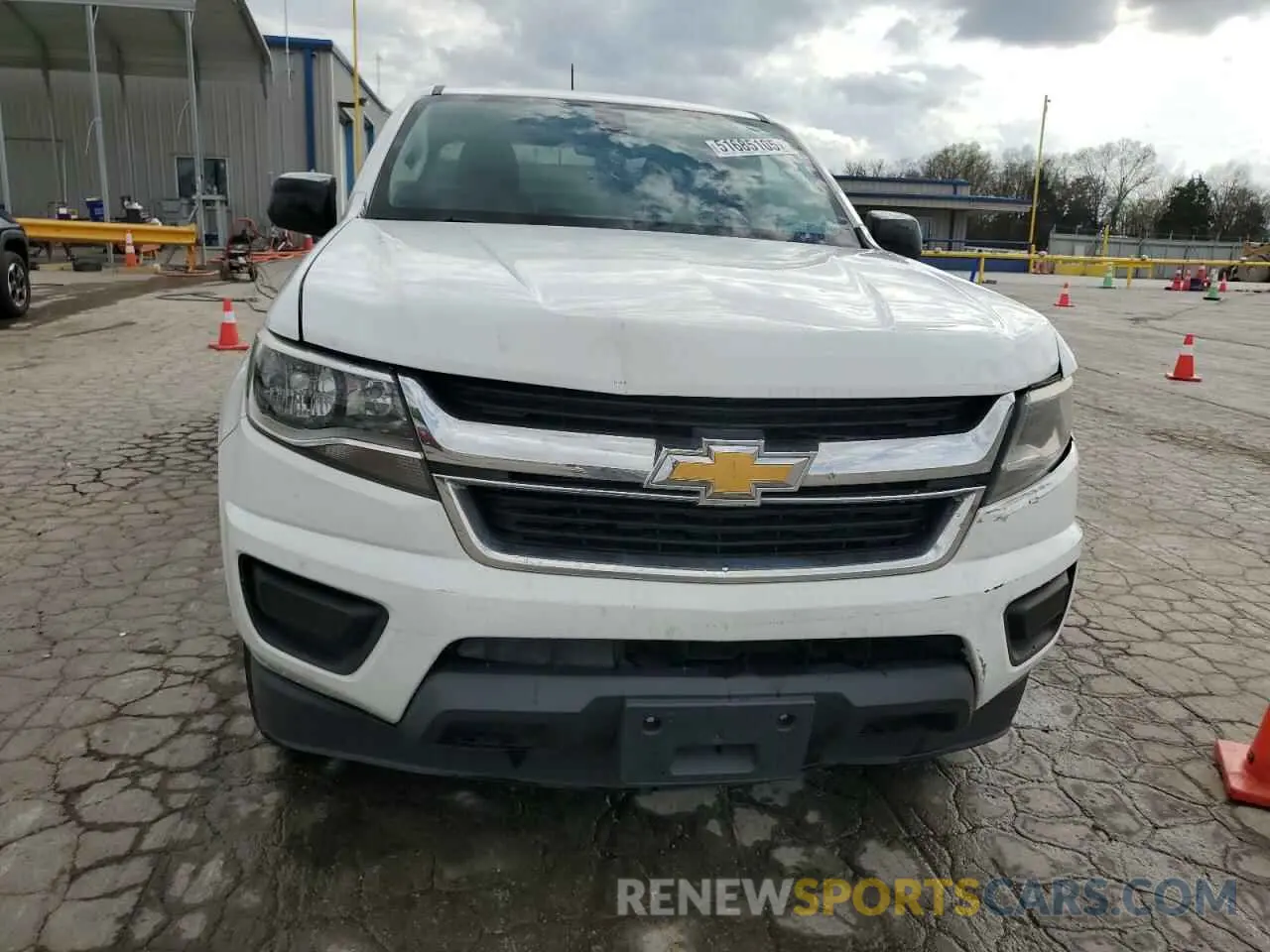 5 Photograph of a damaged car 1GCHSBEA0K1162878 CHEVROLET COLORADO 2019