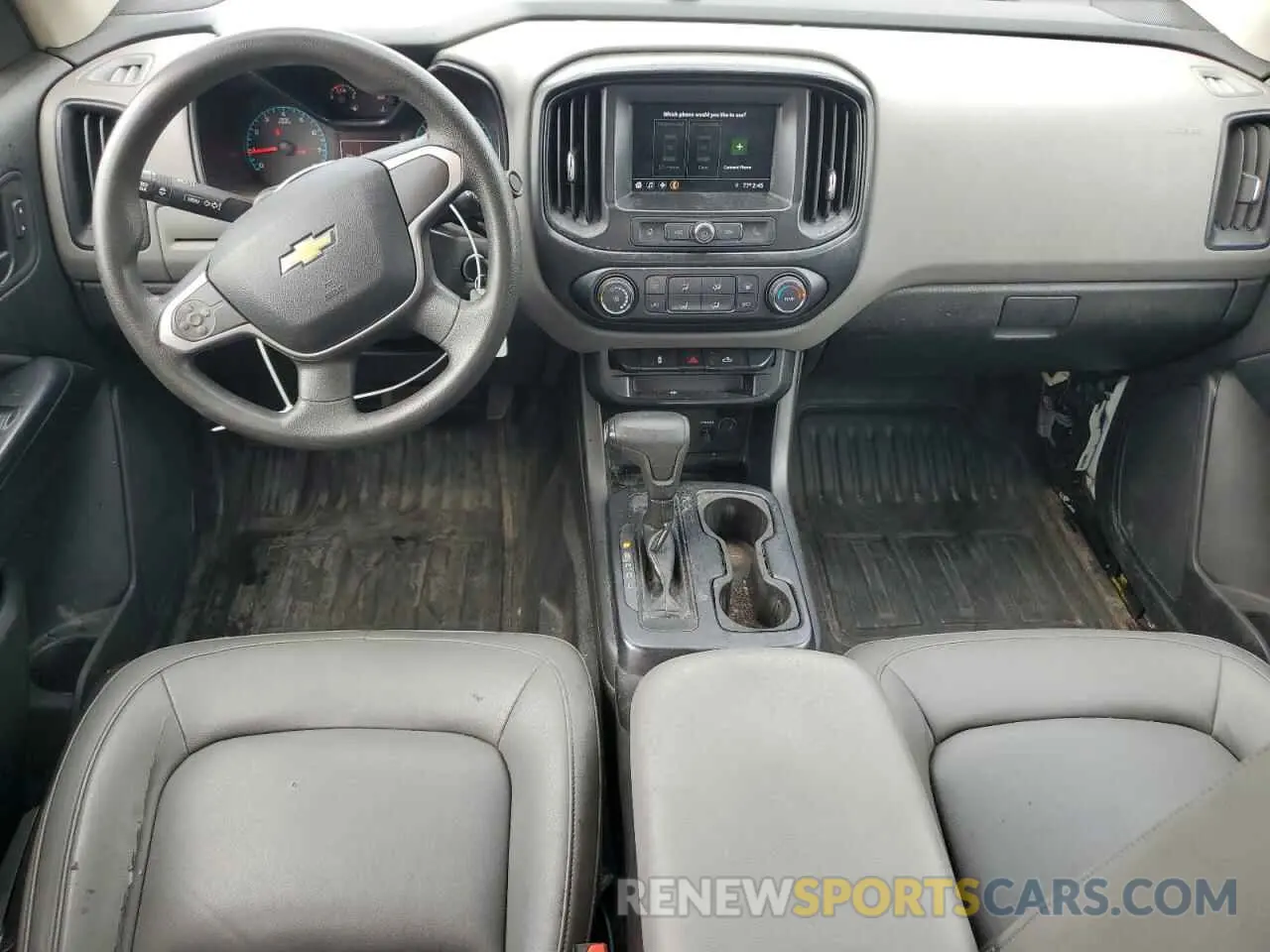 8 Photograph of a damaged car 1GCHSBEA0K1162878 CHEVROLET COLORADO 2019