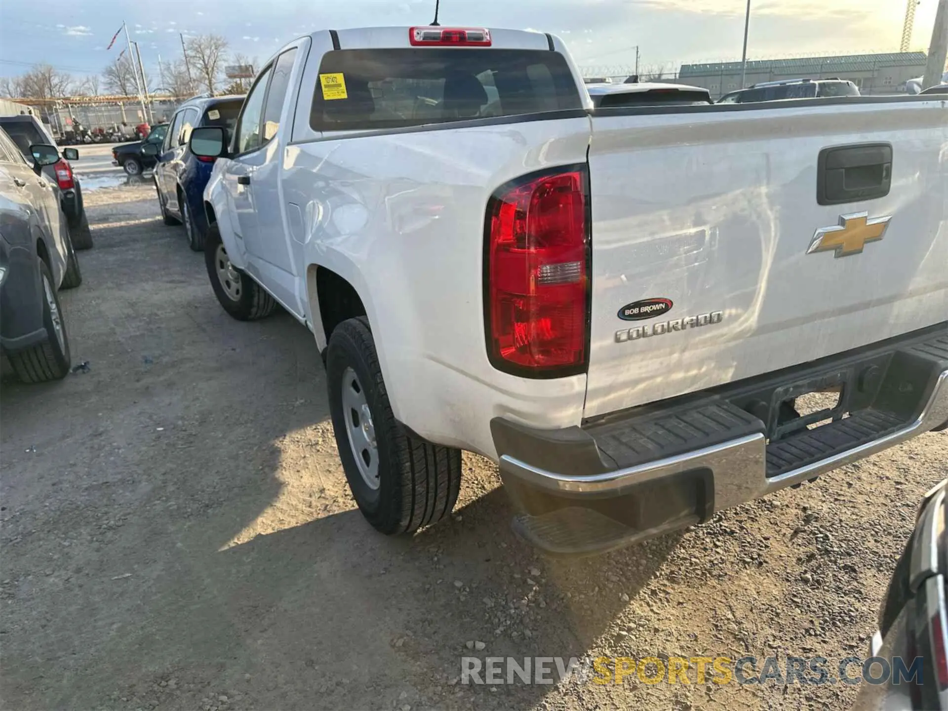 15 Photograph of a damaged car 1GCHSBEA1K1112295 CHEVROLET COLORADO 2019